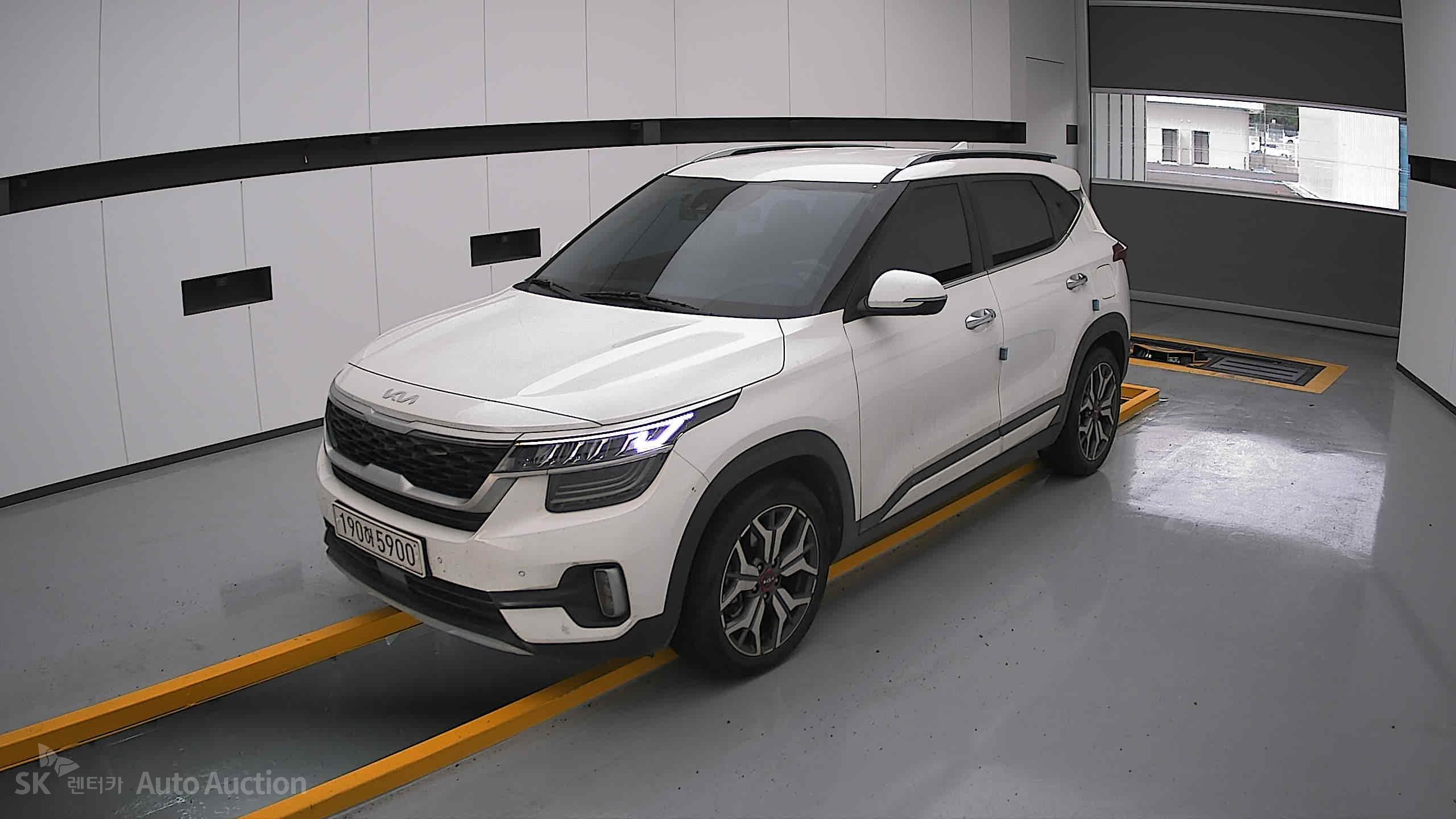 2022 - kia seltos
