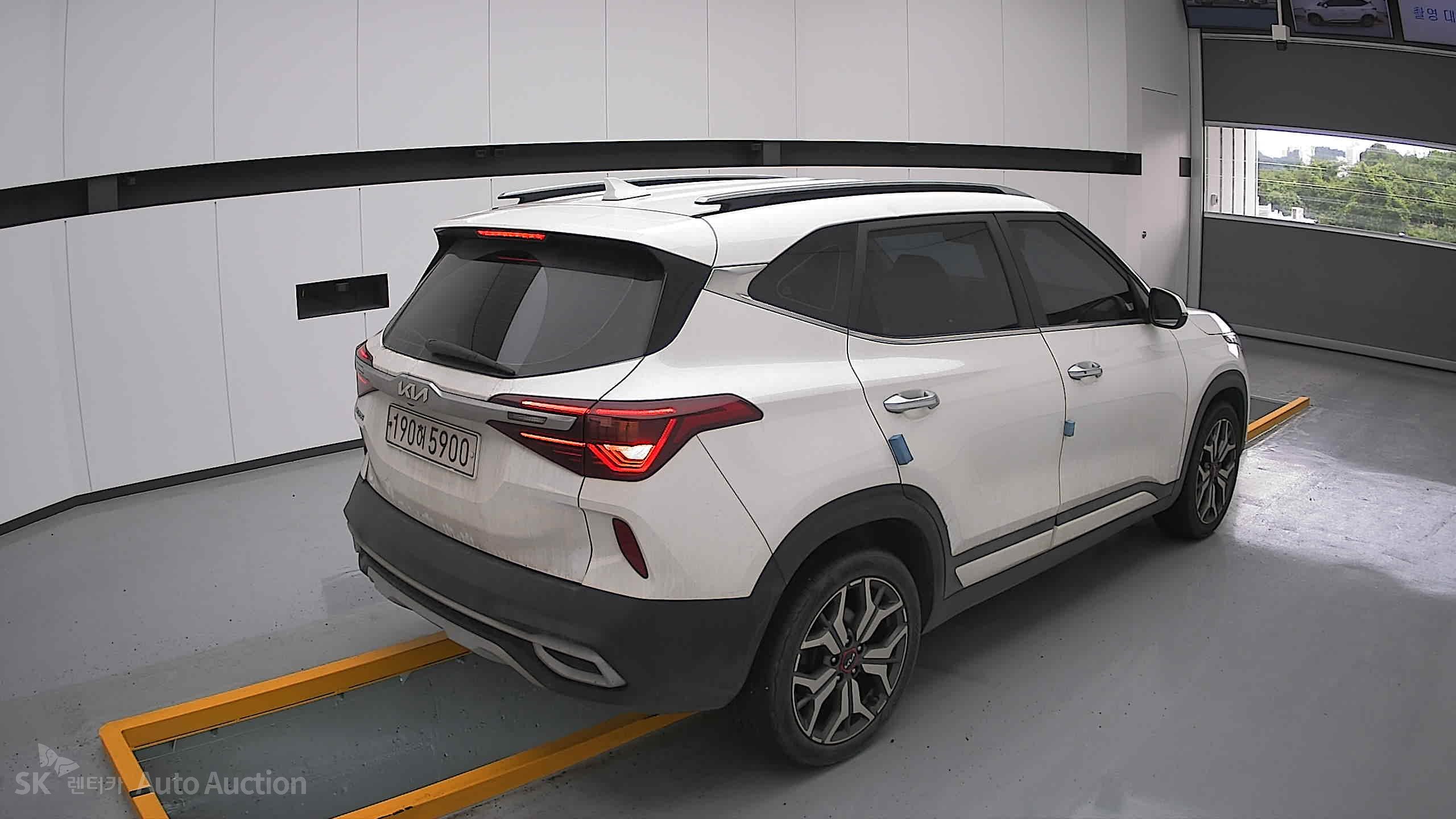 2022 - kia seltos