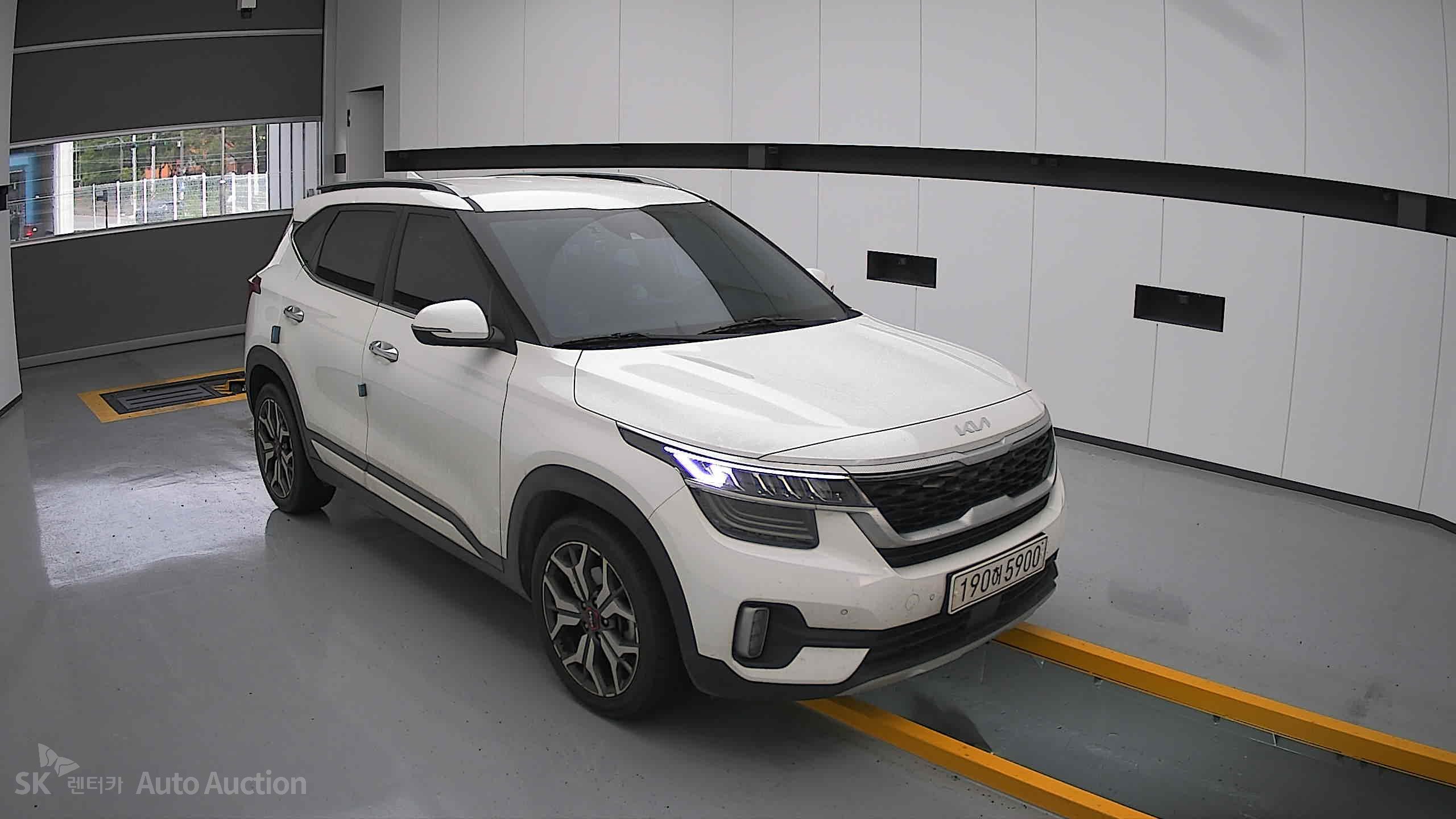 2022 - kia seltos