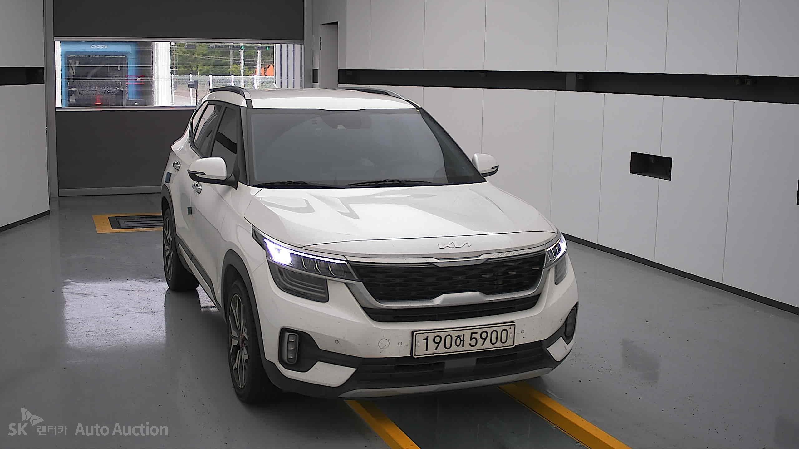 2022 - kia seltos