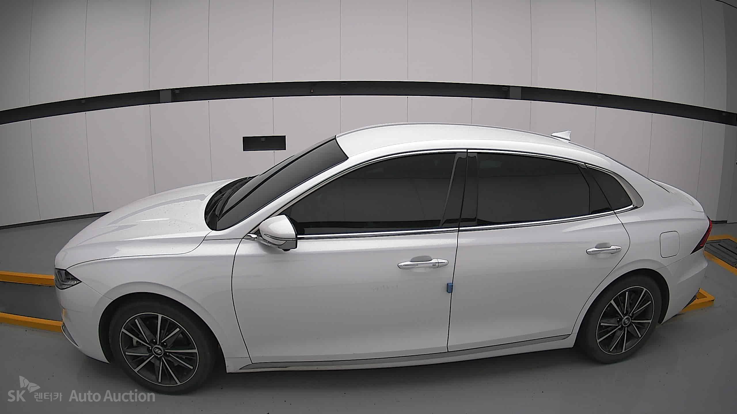 2023 - hyundai grandeur