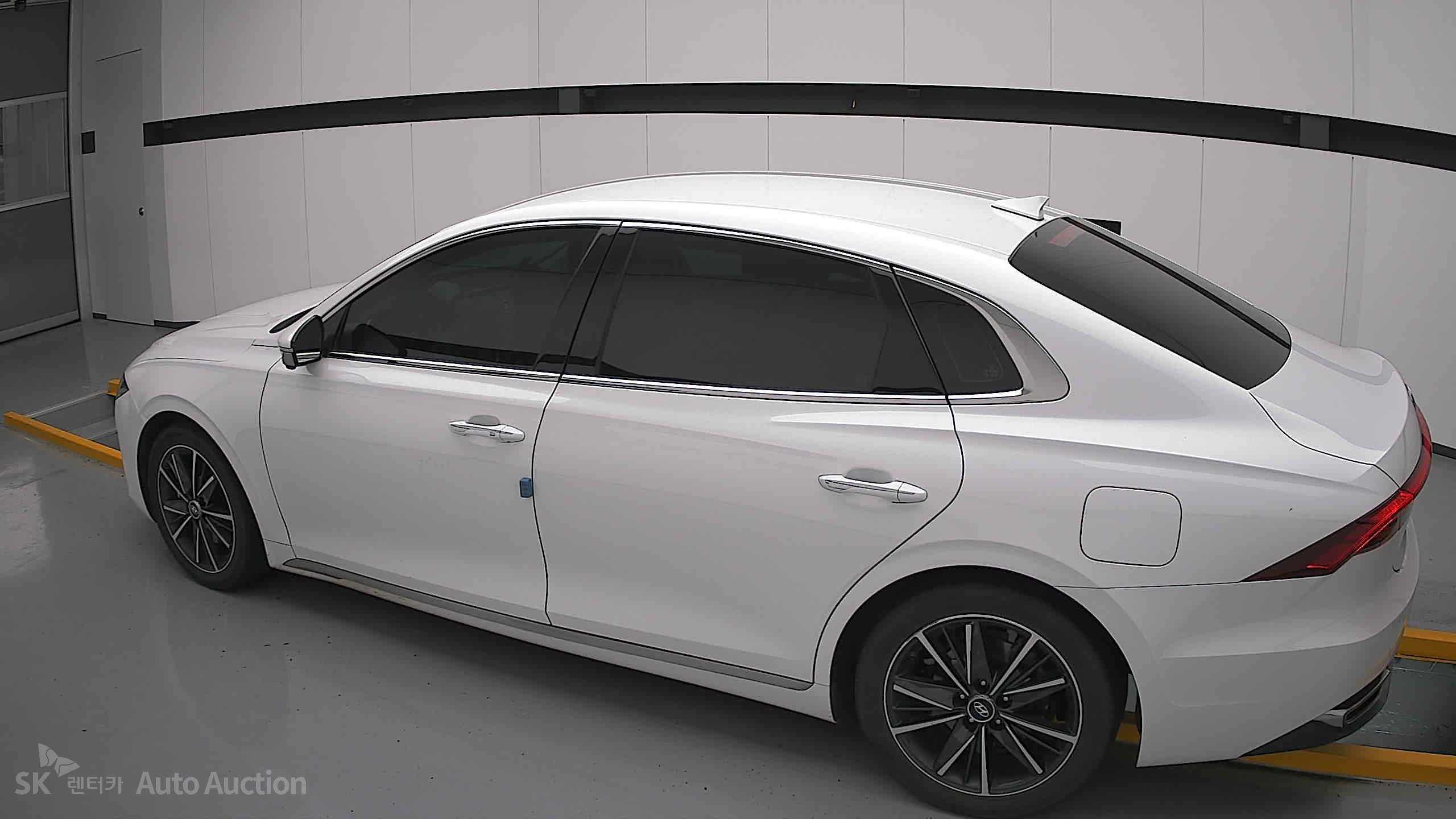 2023 - hyundai grandeur