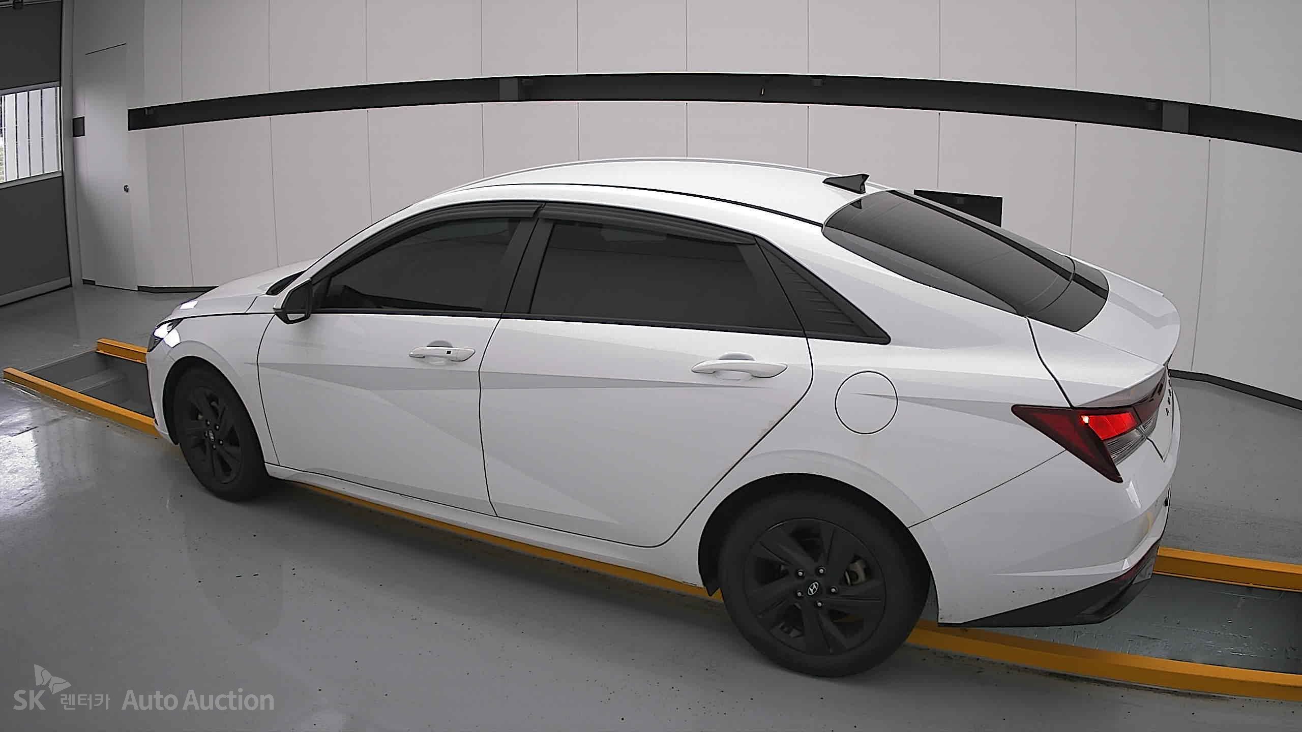 2023 - hyundai avante