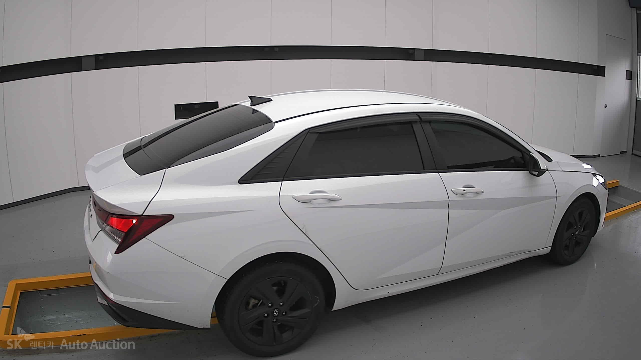 2023 - hyundai avante