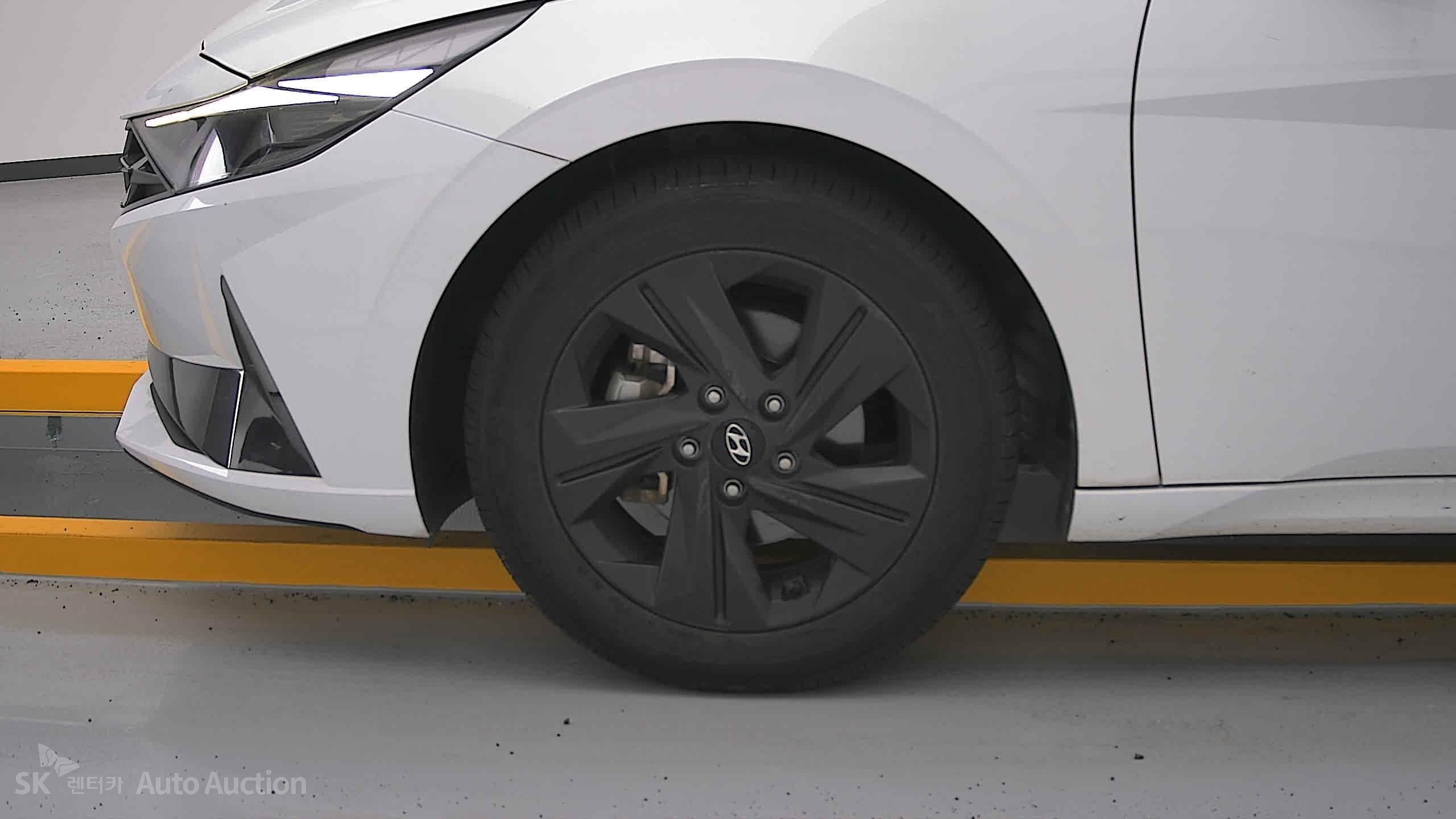 2023 - hyundai avante