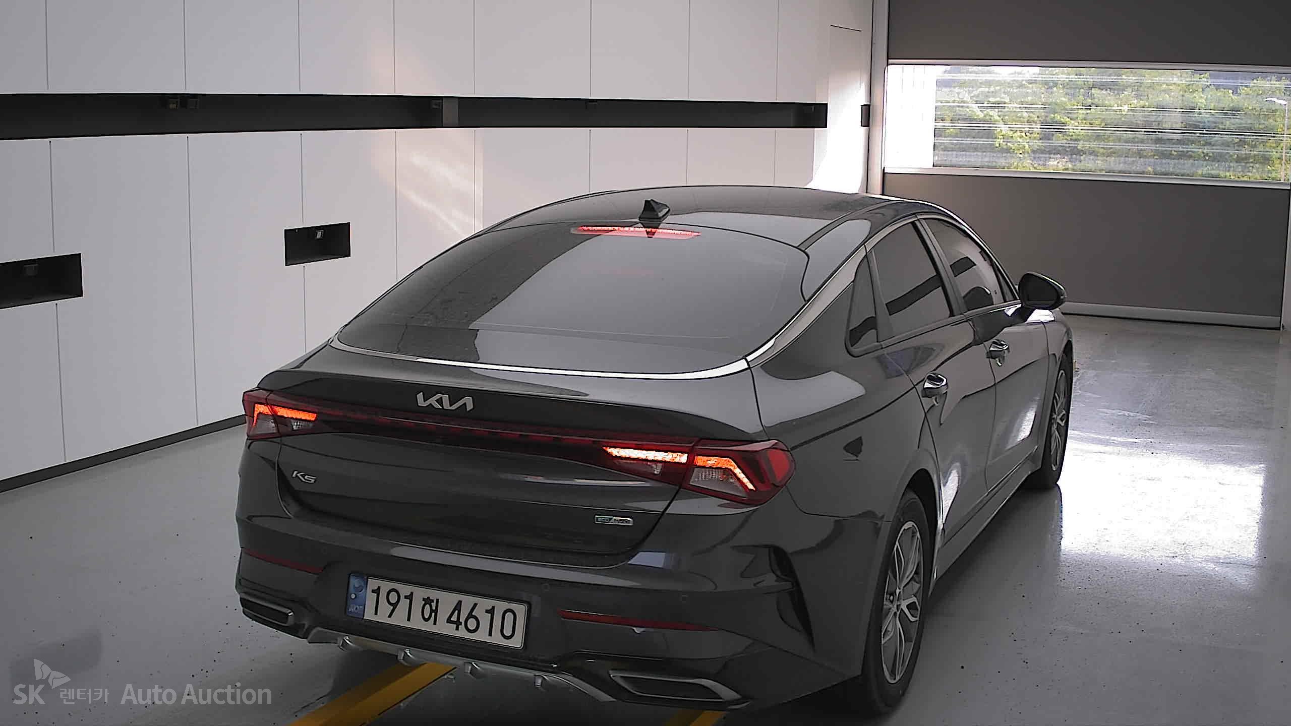 2022 - kia k5
