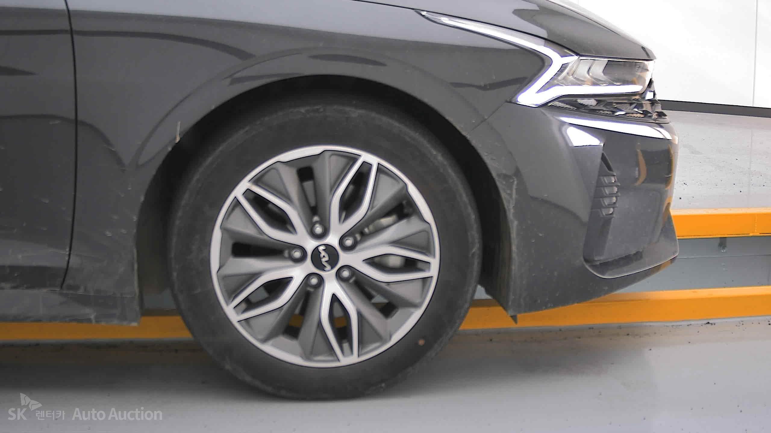 2022 - kia k5