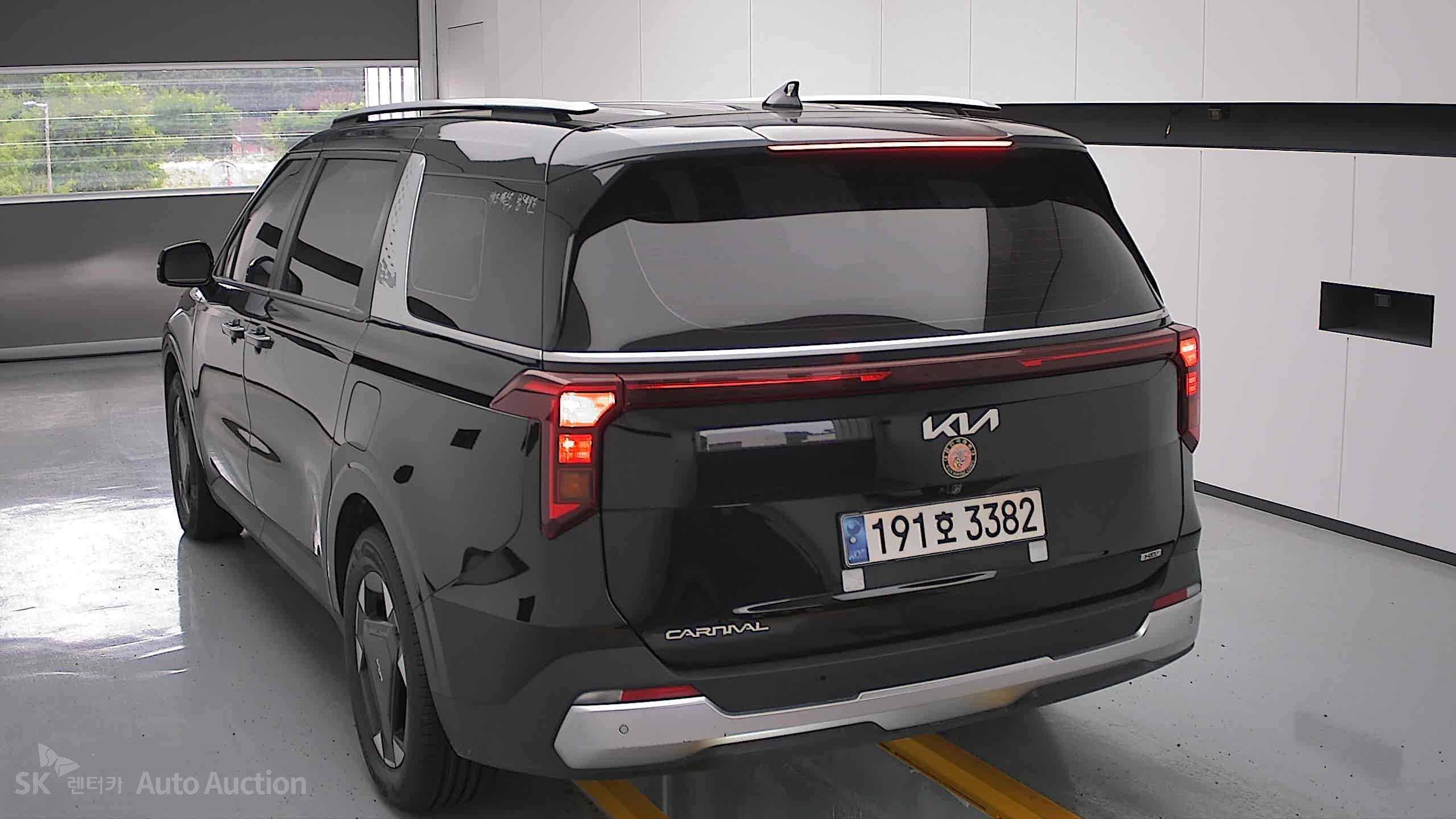 2024 - kia carnival