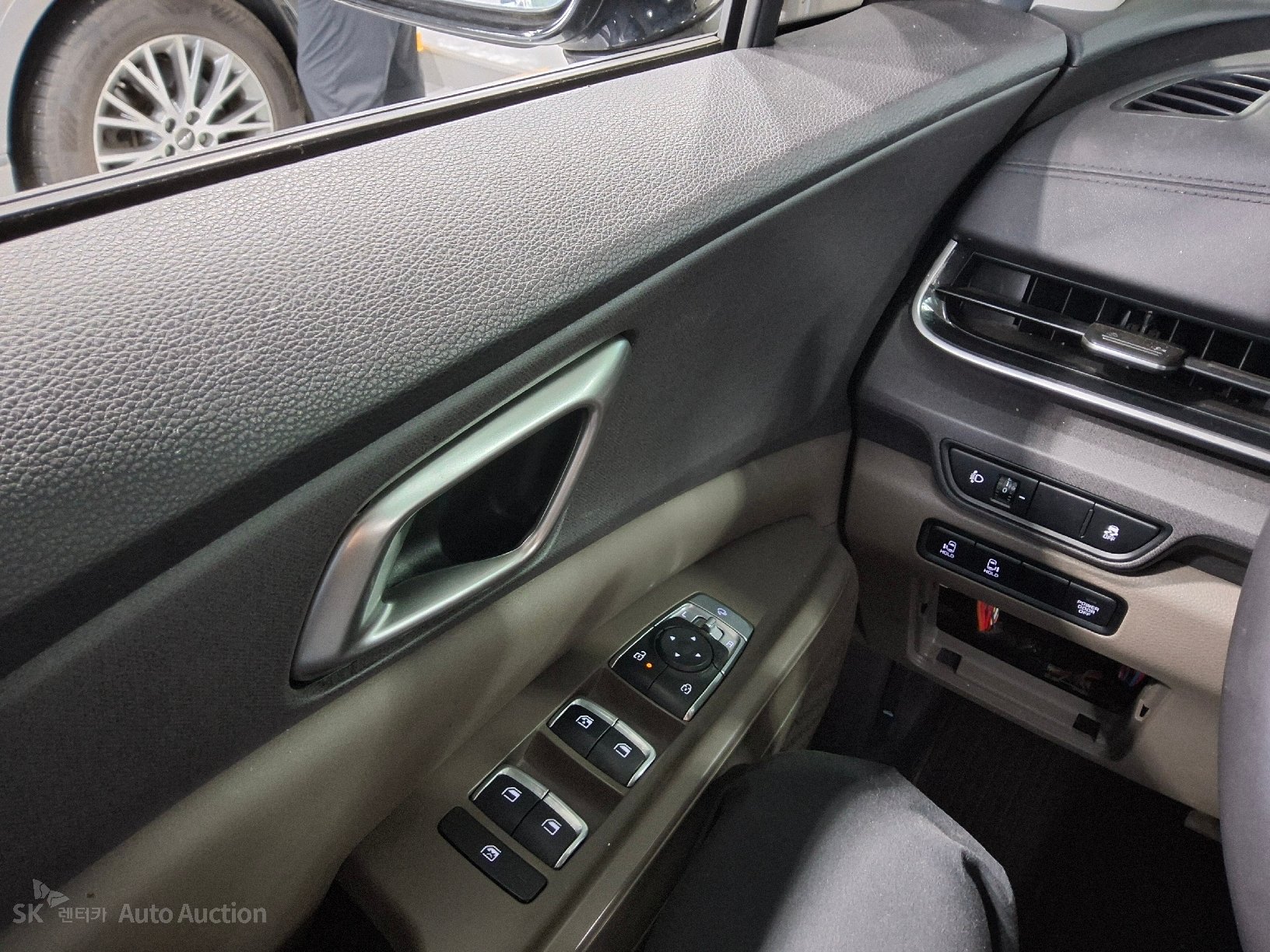 2024 - kia carnival