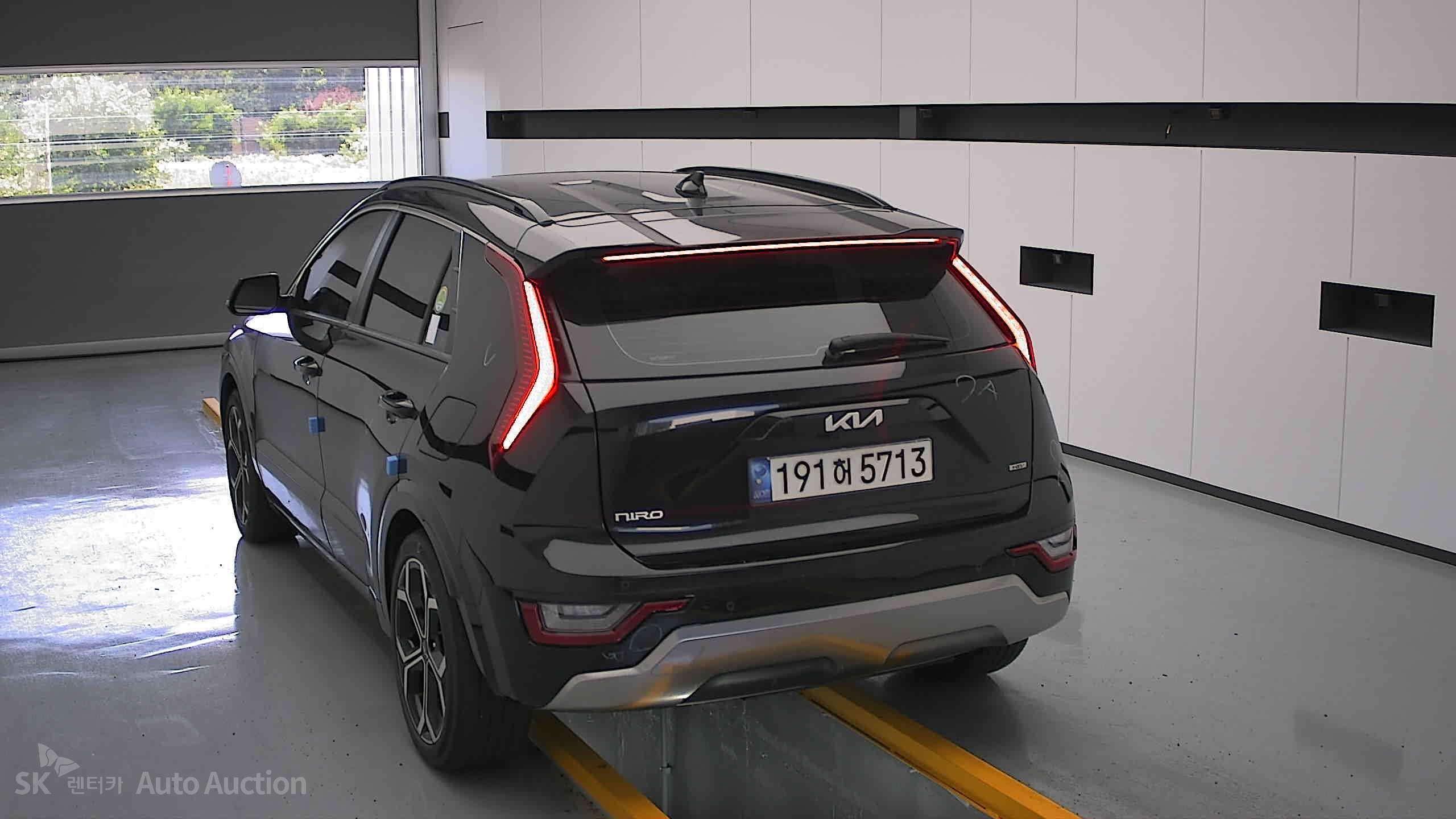 2022 - kia all-new niro