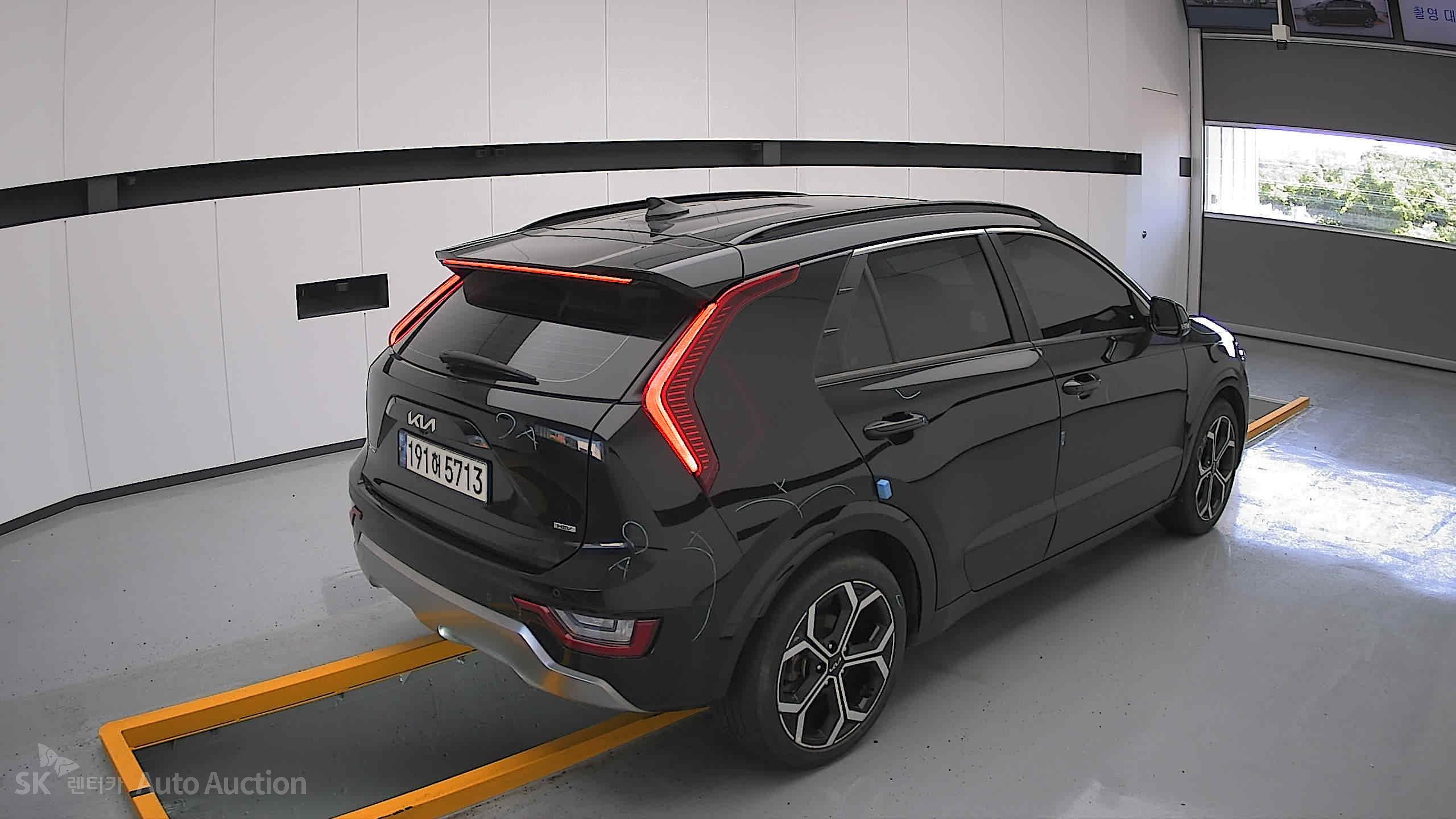 2022 - kia all-new niro