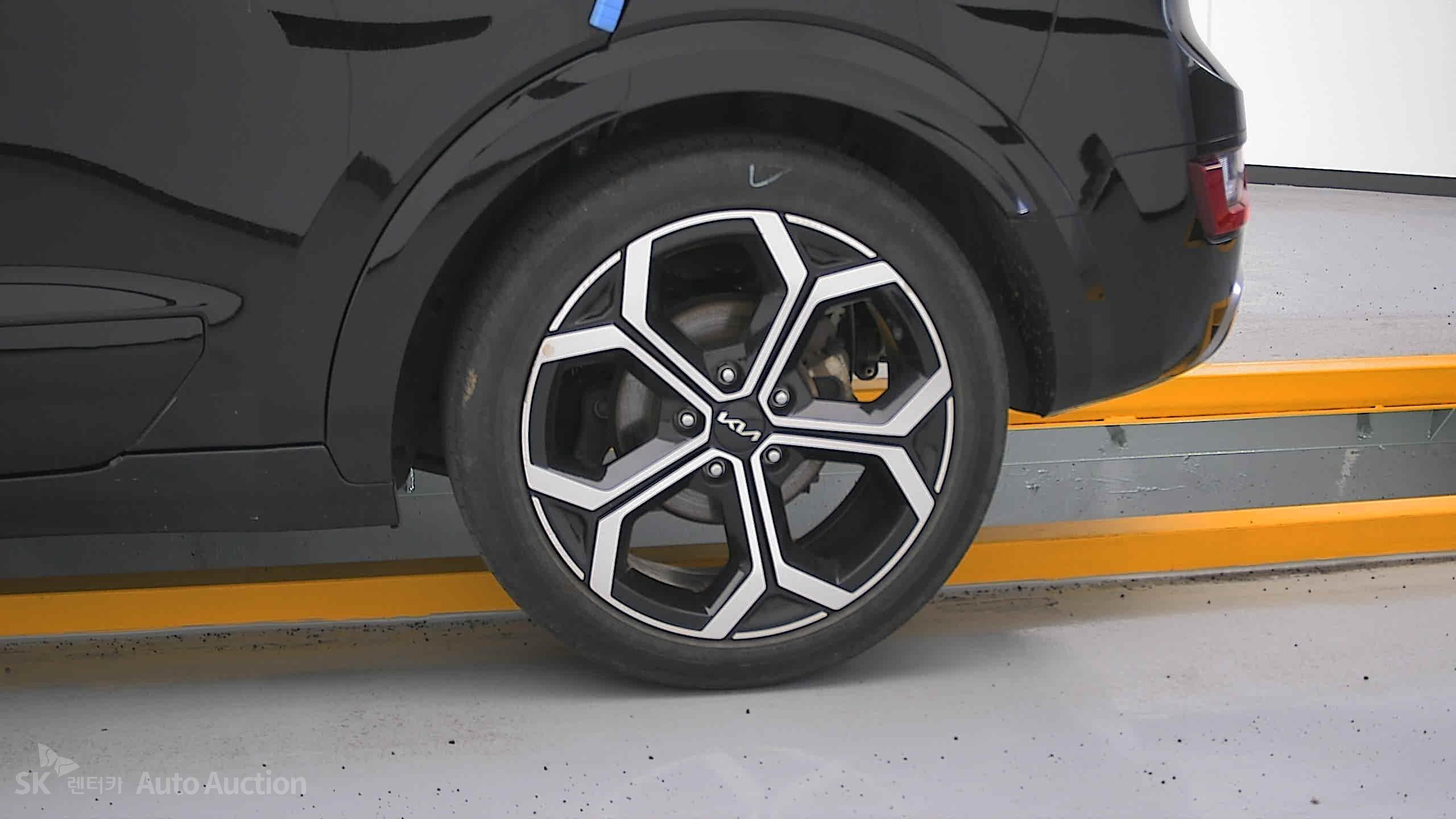 2022 - kia all-new niro