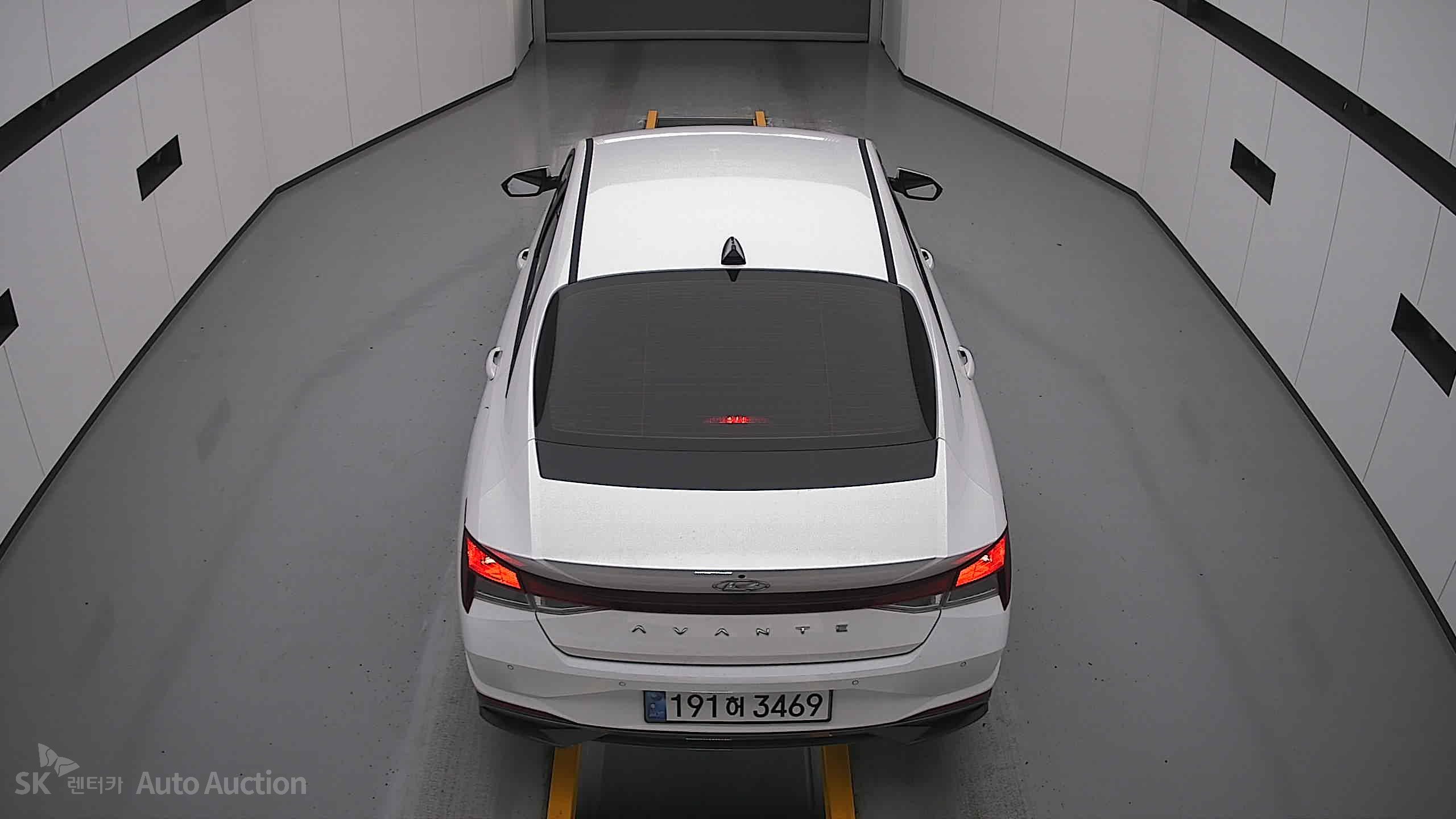 2023 - hyundai avante