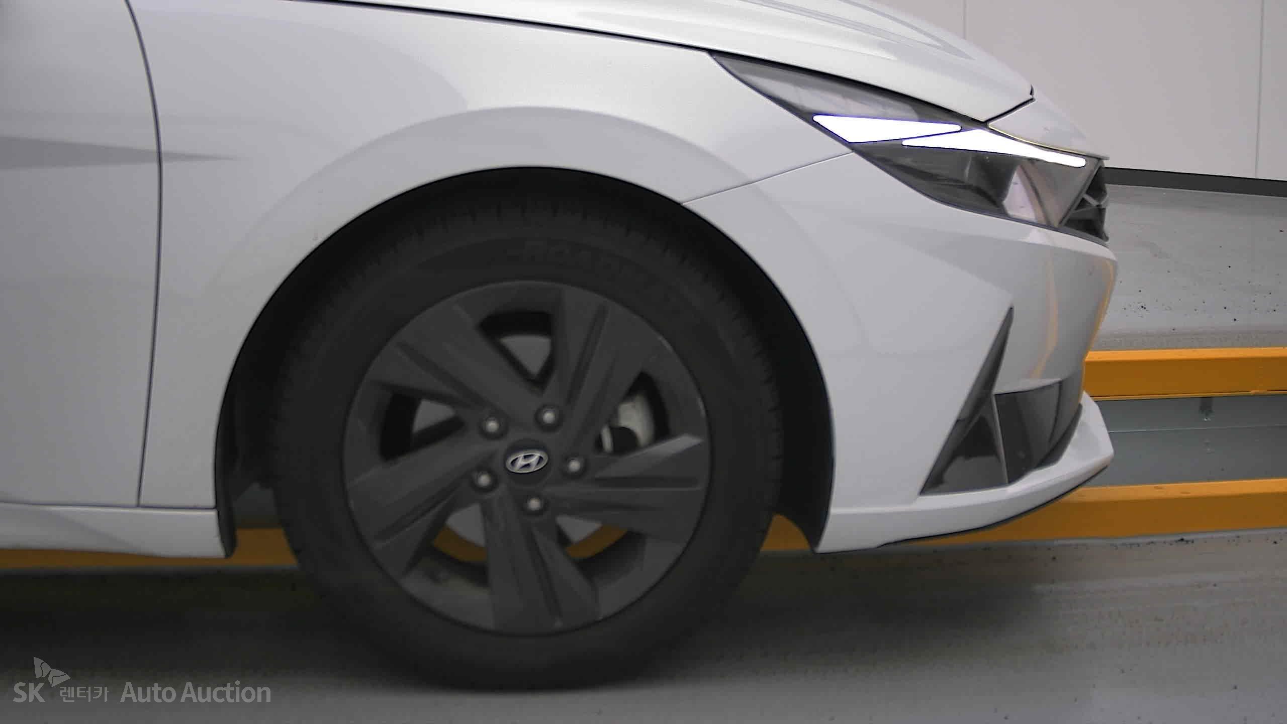 2023 - hyundai avante