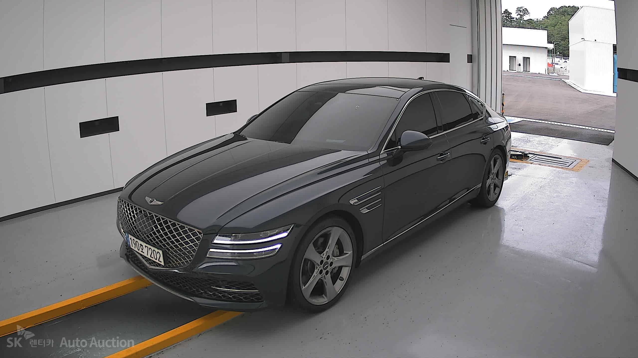 2022 - genesis g80