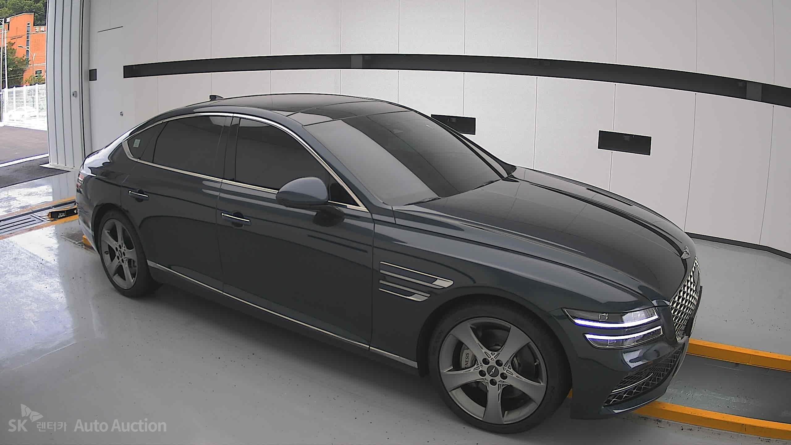 2022 - genesis g80