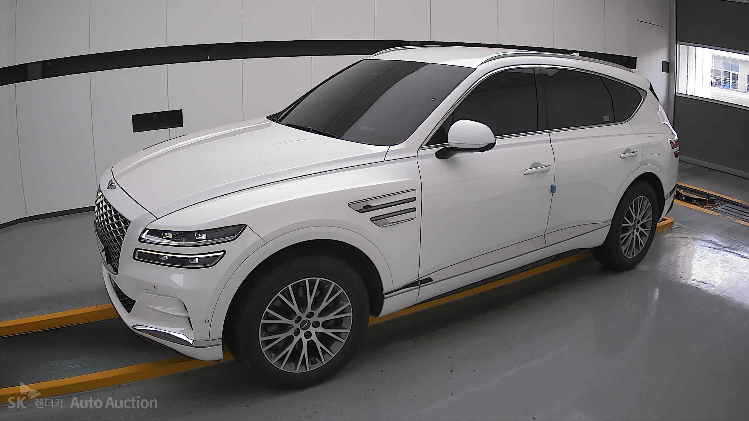 2022 - genesis gv80
