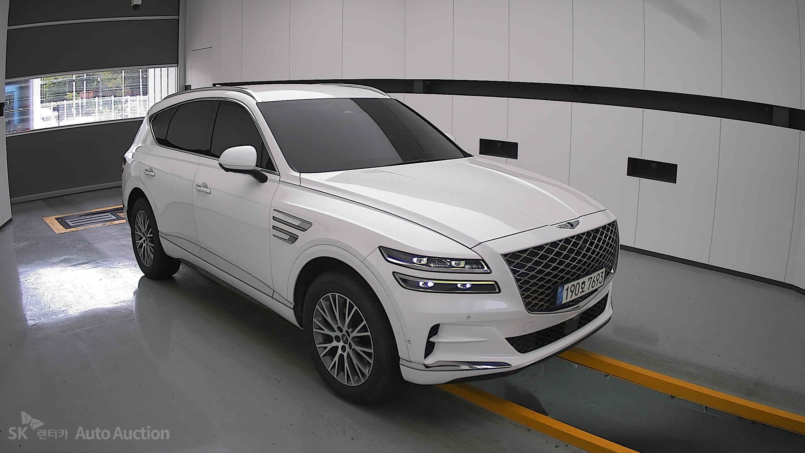 2022 - genesis gv80