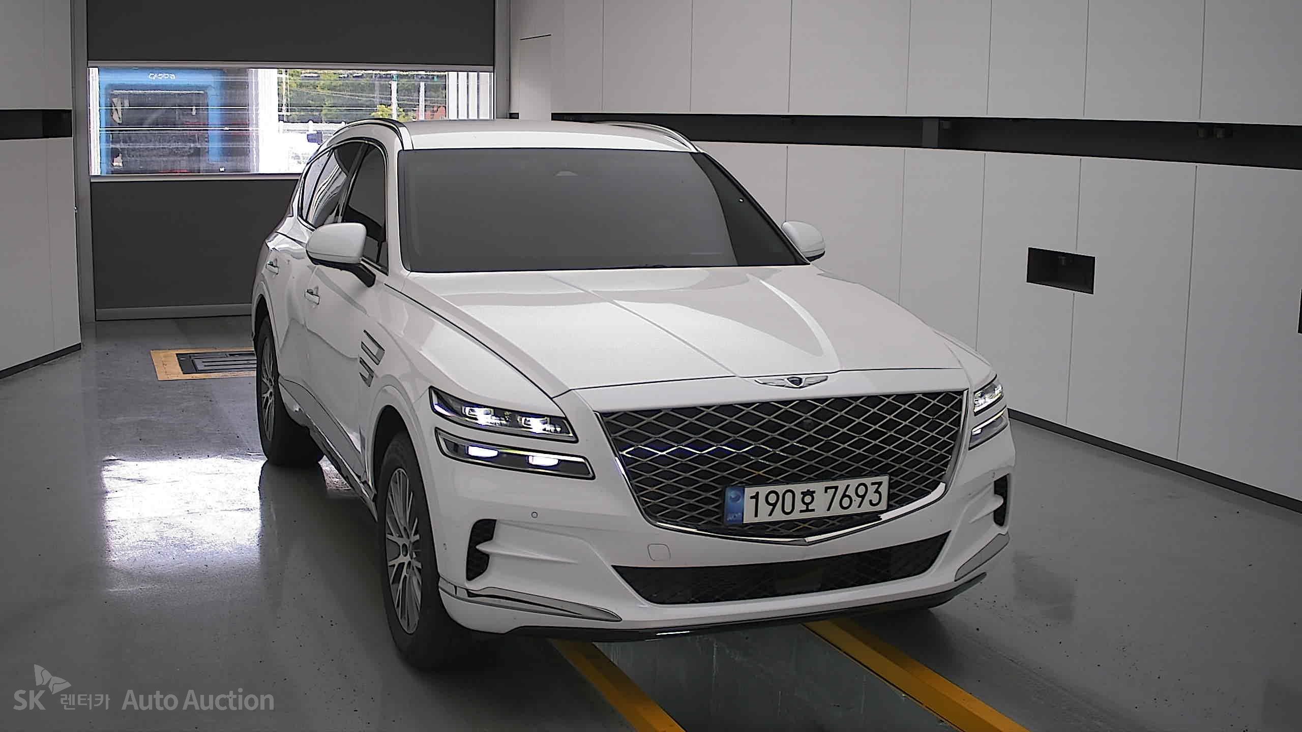 2022 - genesis gv80