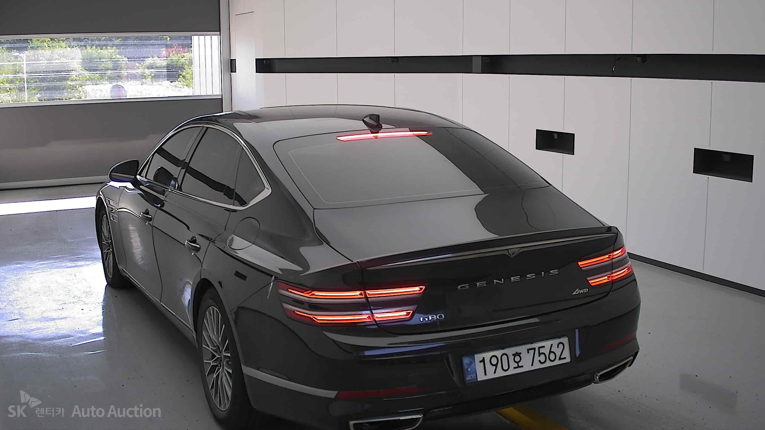 2022 - genesis g80