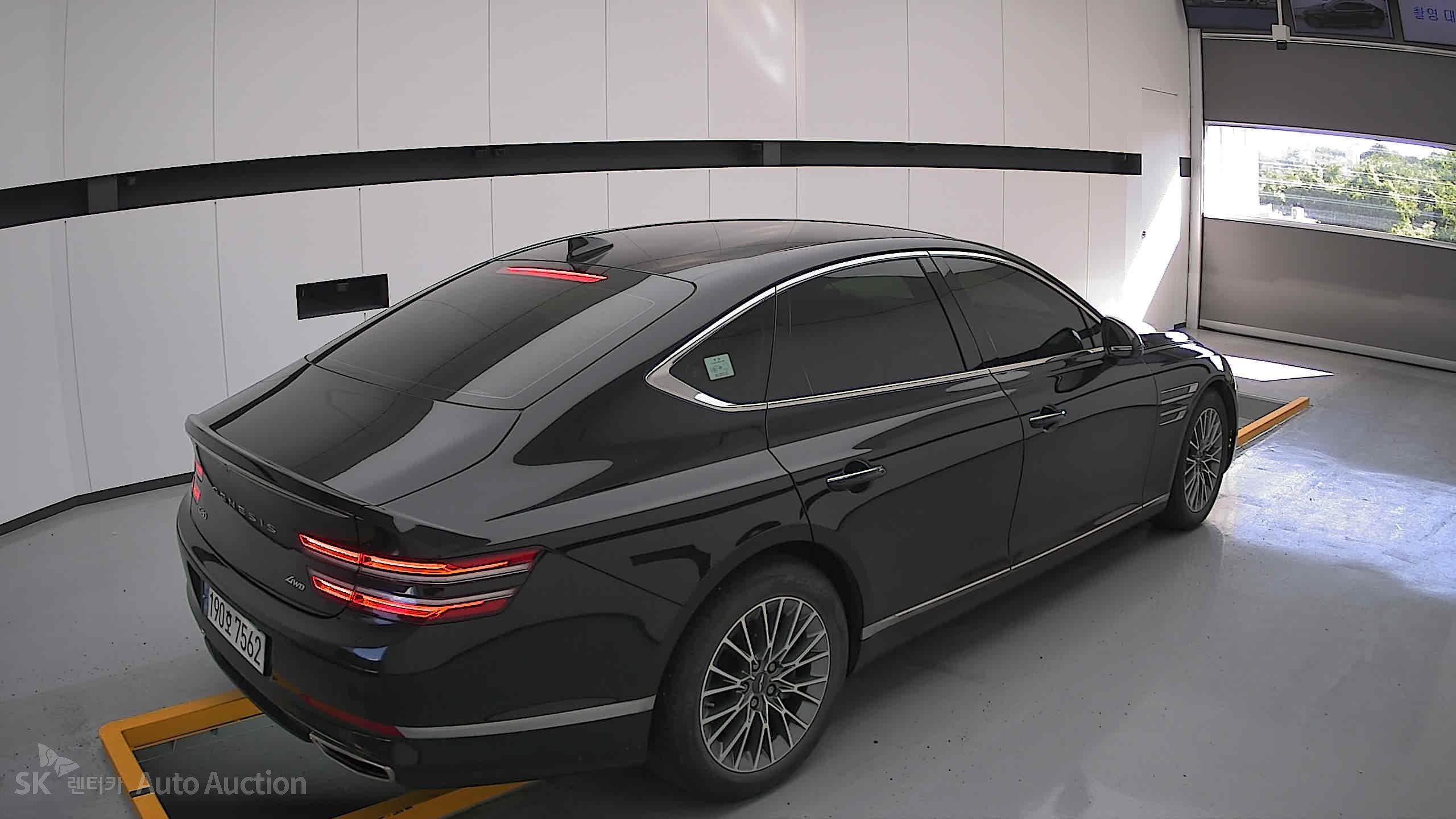 2022 - genesis g80