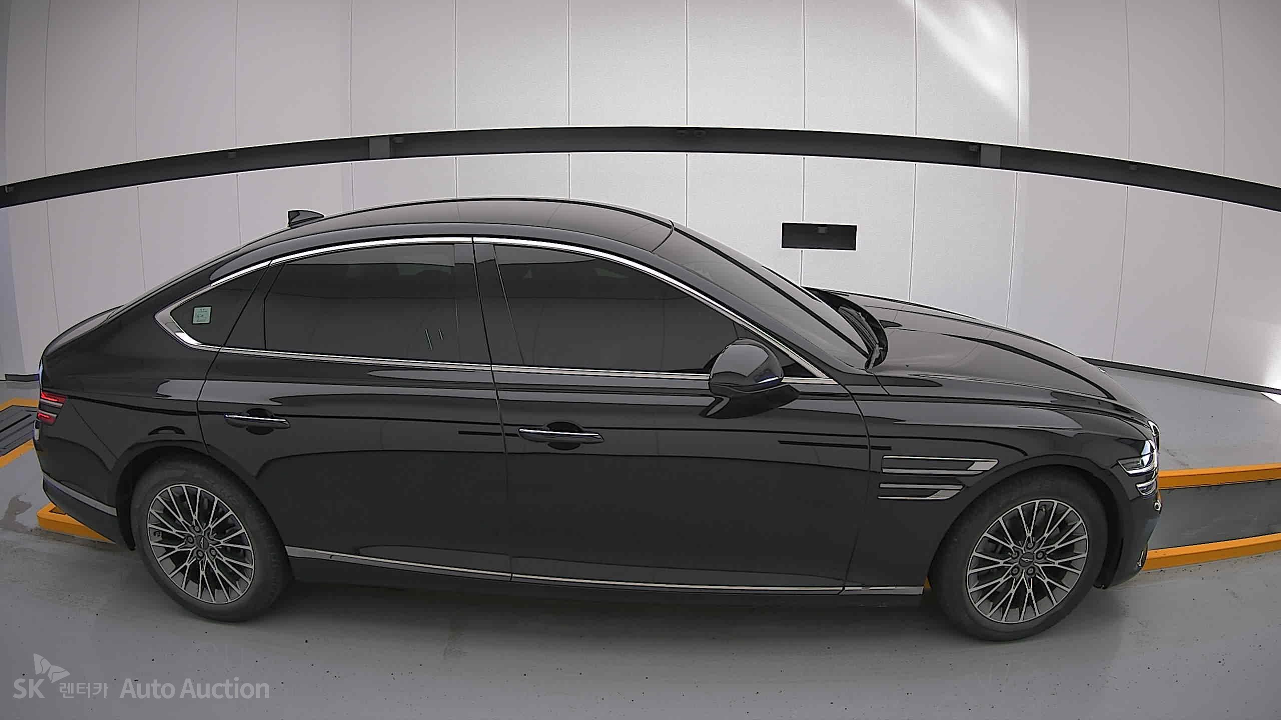 2022 - genesis g80