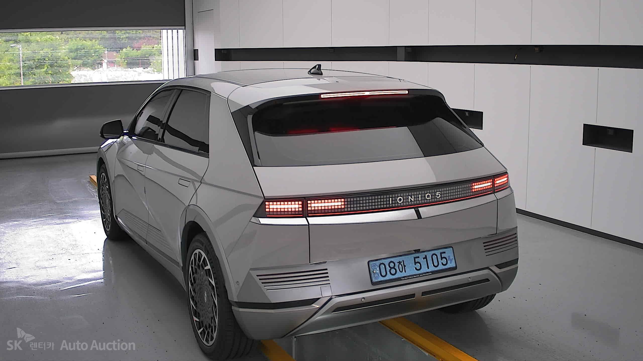 2022 - hyundai ioniq