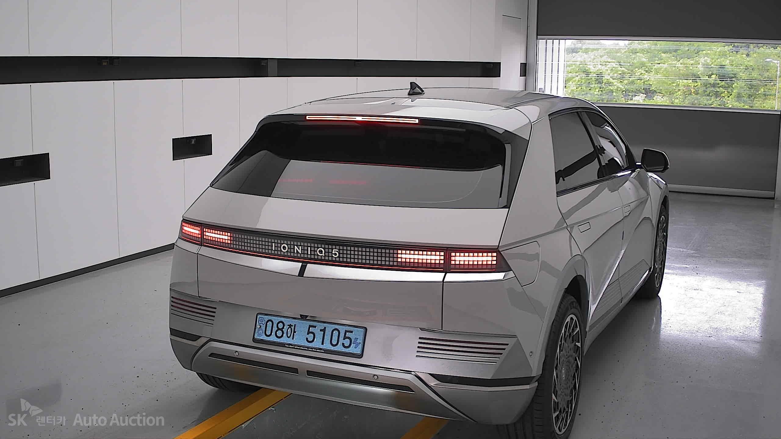 2022 - hyundai ioniq