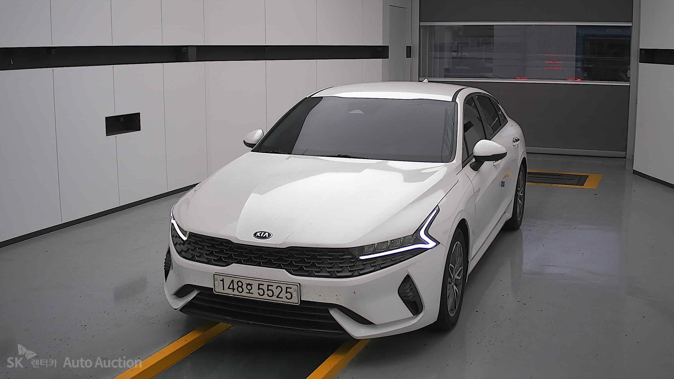 2021 - kia k5