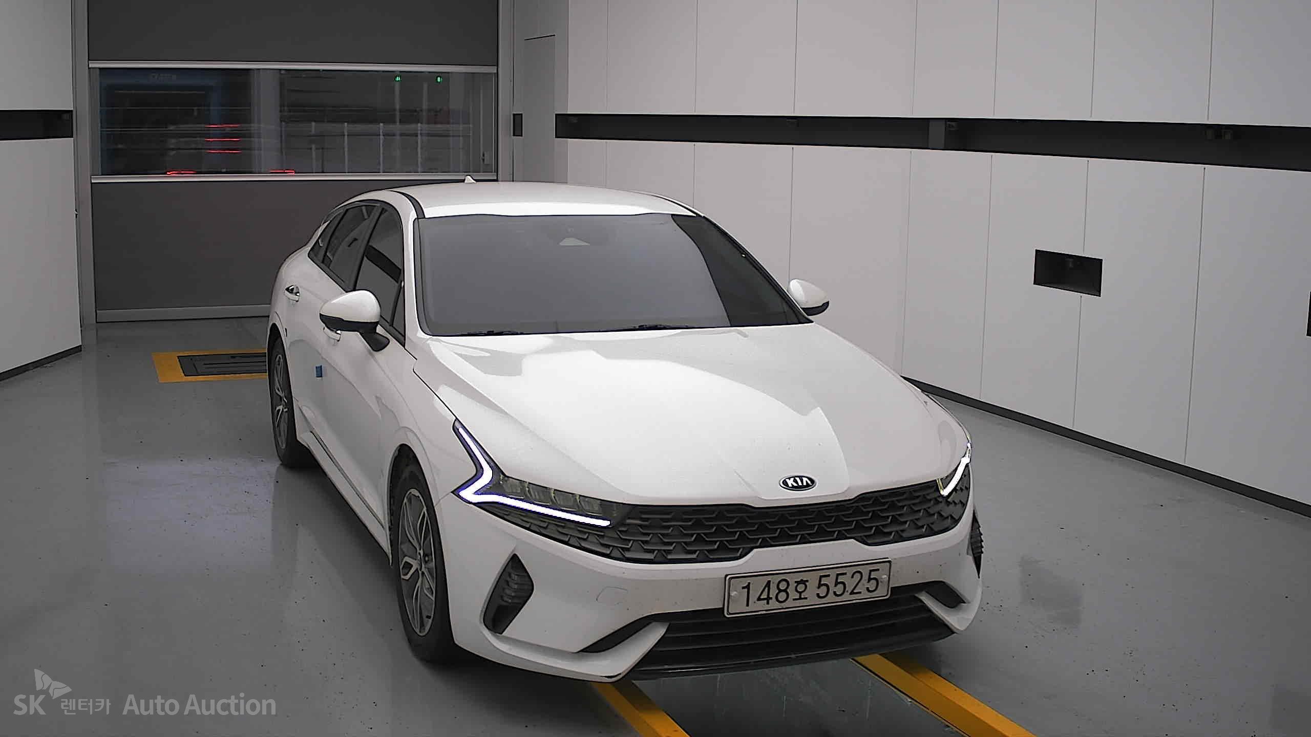 2021 - kia k5