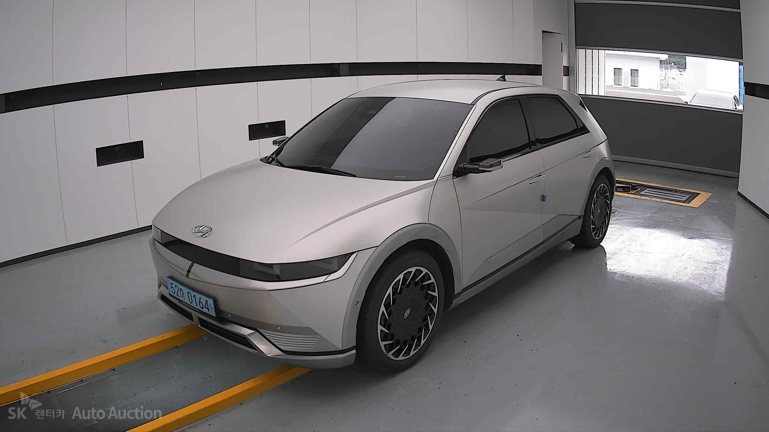 2022 - hyundai ioniq