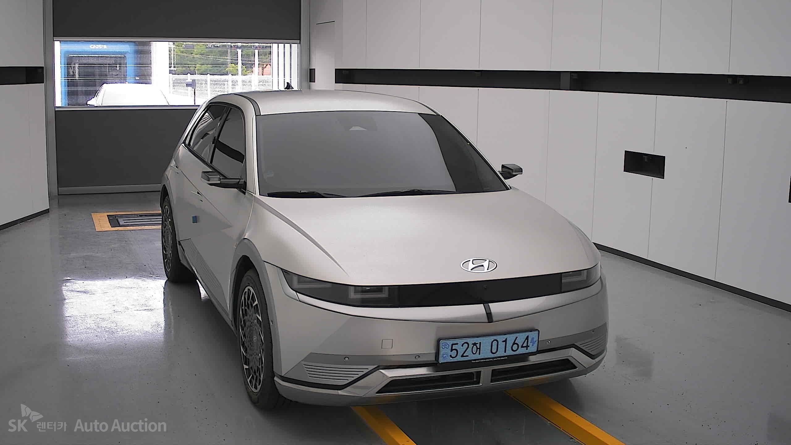 2022 - hyundai ioniq