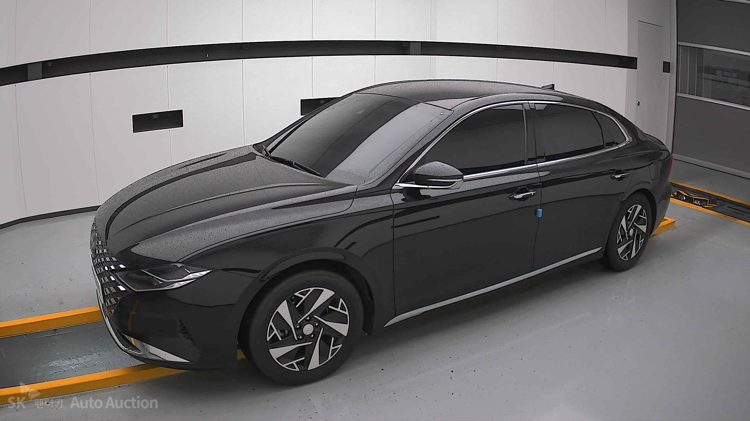 2021 - hyundai grandeur