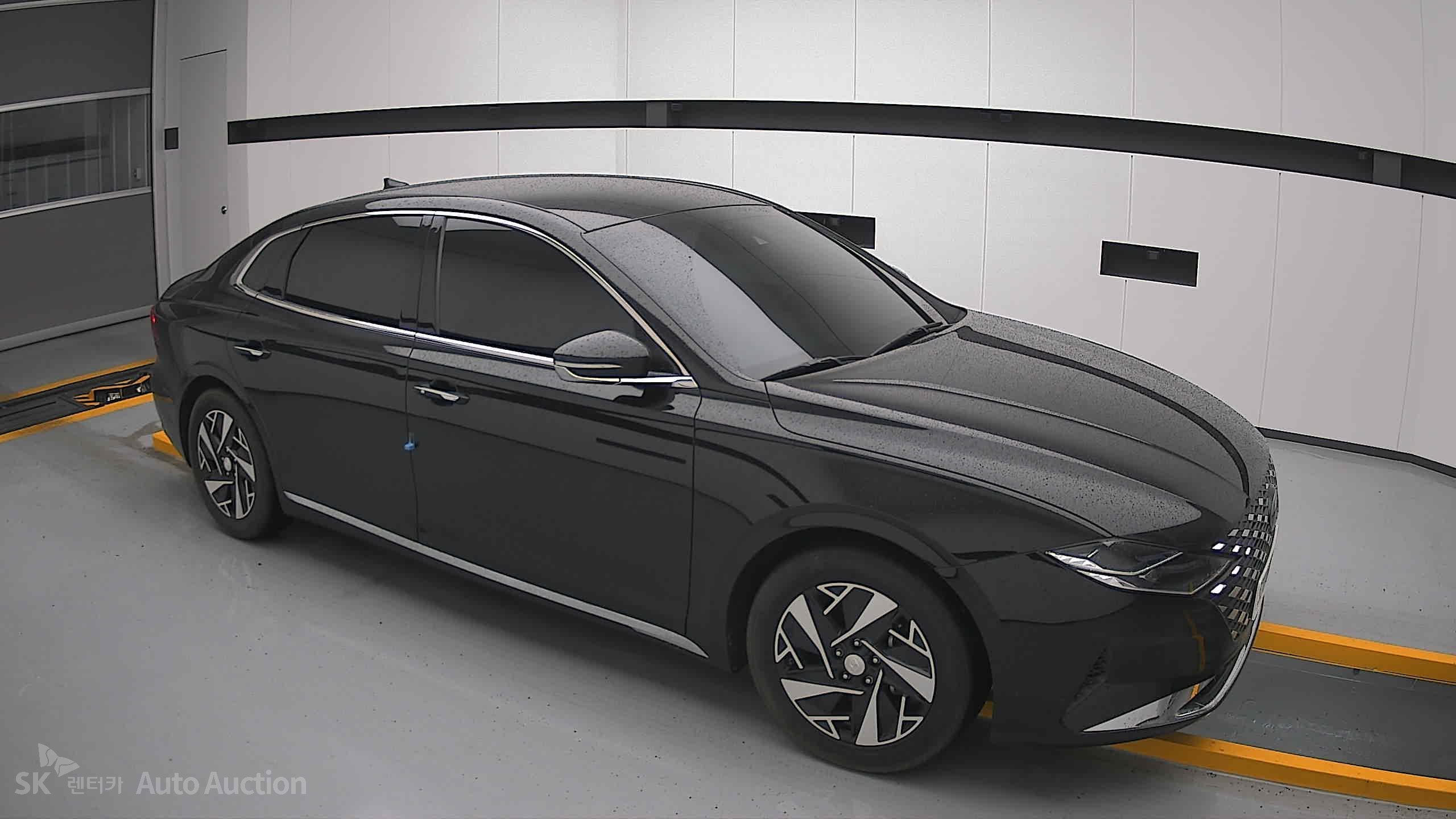 2021 - hyundai grandeur