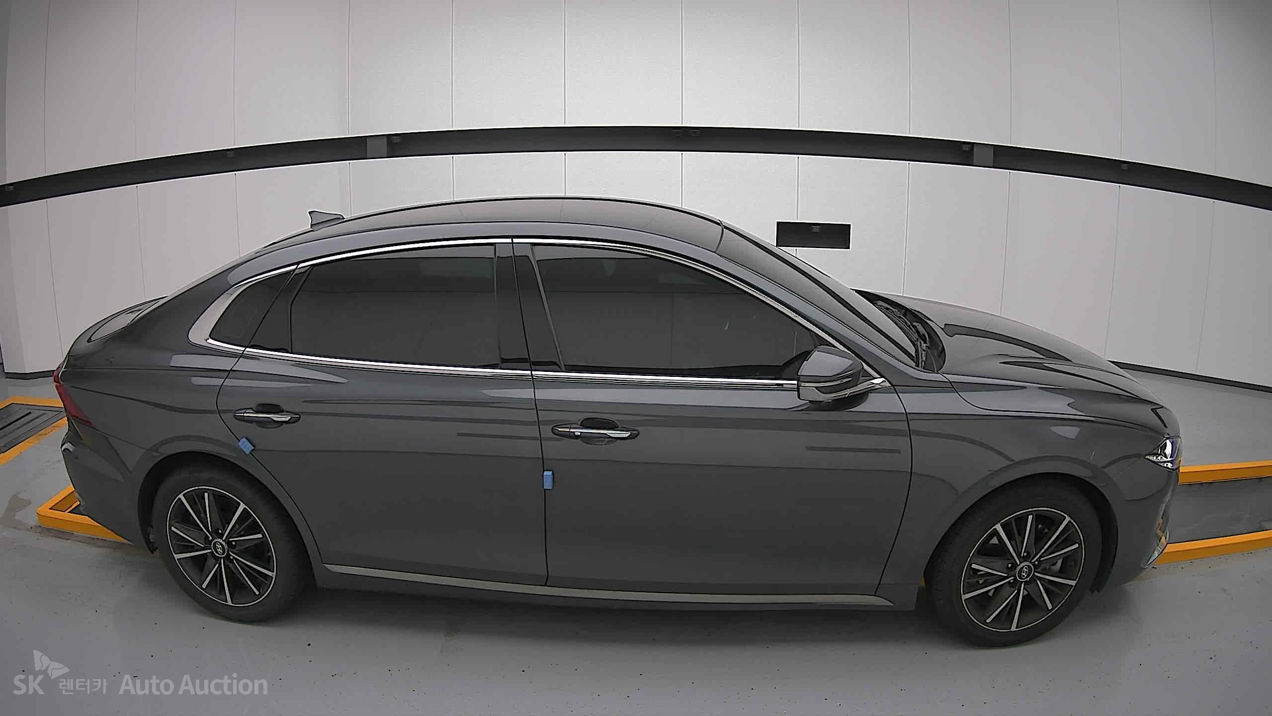 2023 - hyundai grandeur
