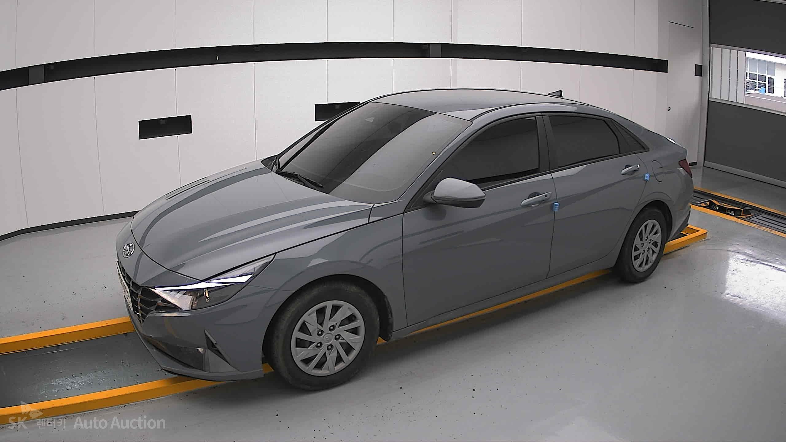 2021 - hyundai avante