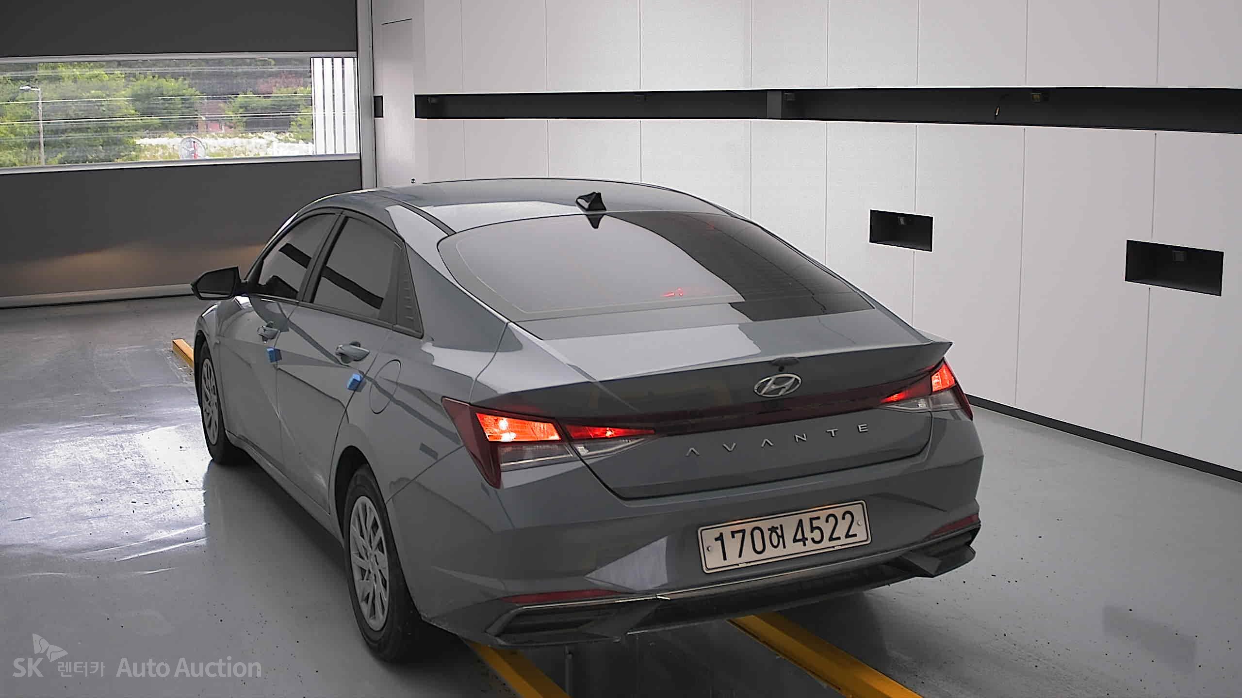 2021 - hyundai avante