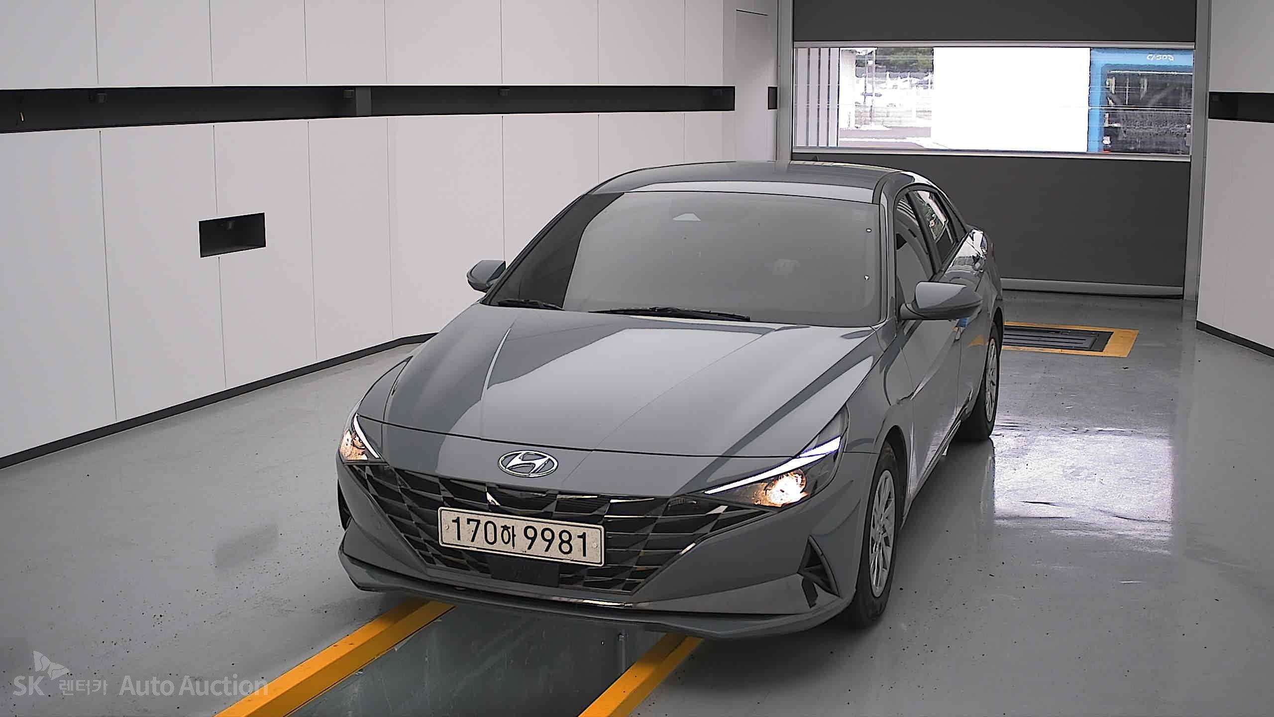 2022 - hyundai avante
