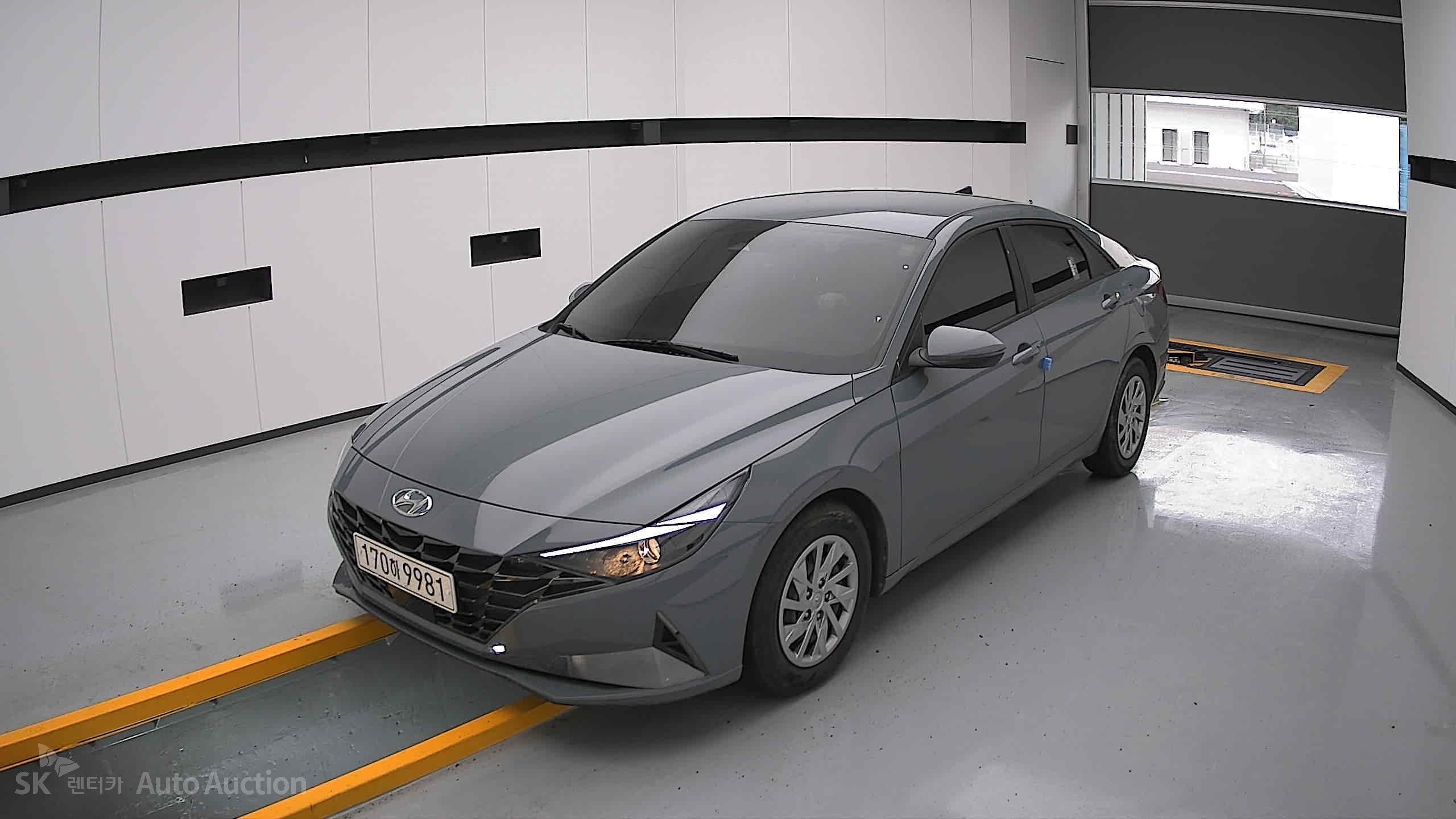 2022 - hyundai avante