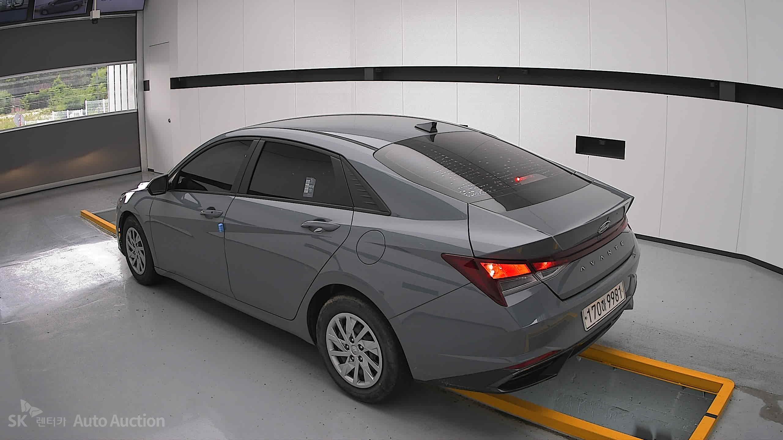 2022 - hyundai avante