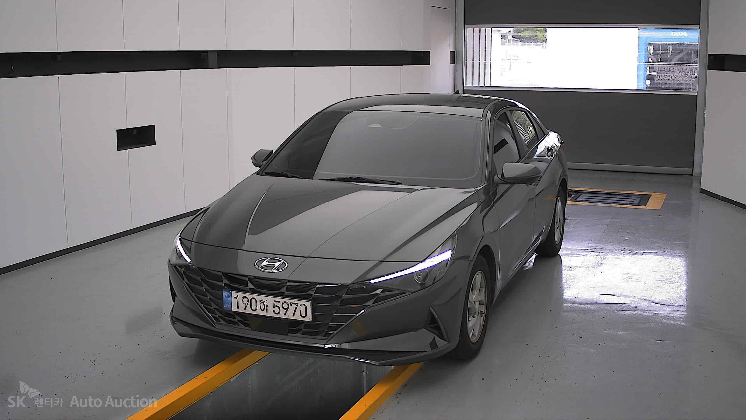 2023 - hyundai avante