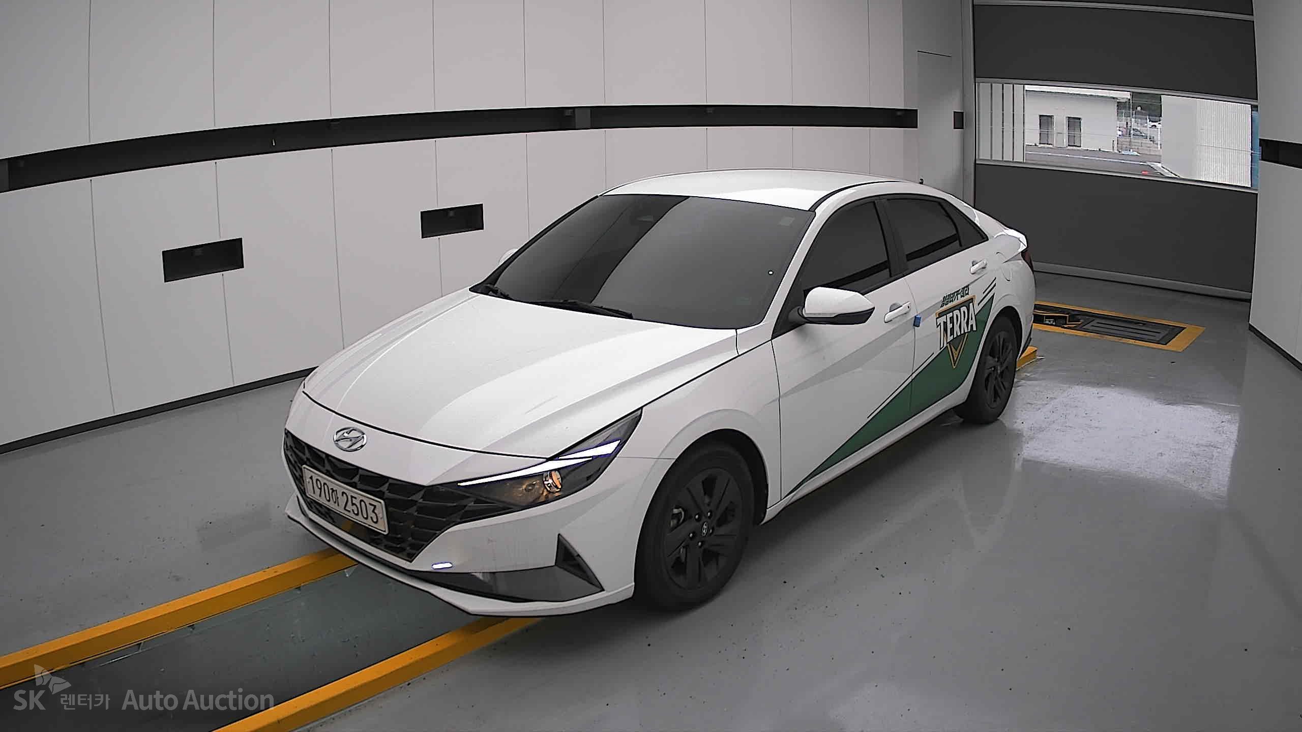 2023 - hyundai avante