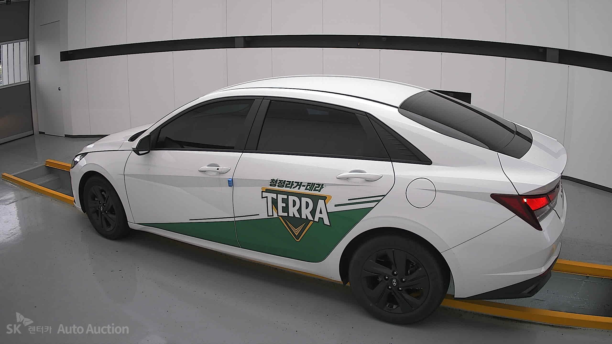 2023 - hyundai avante