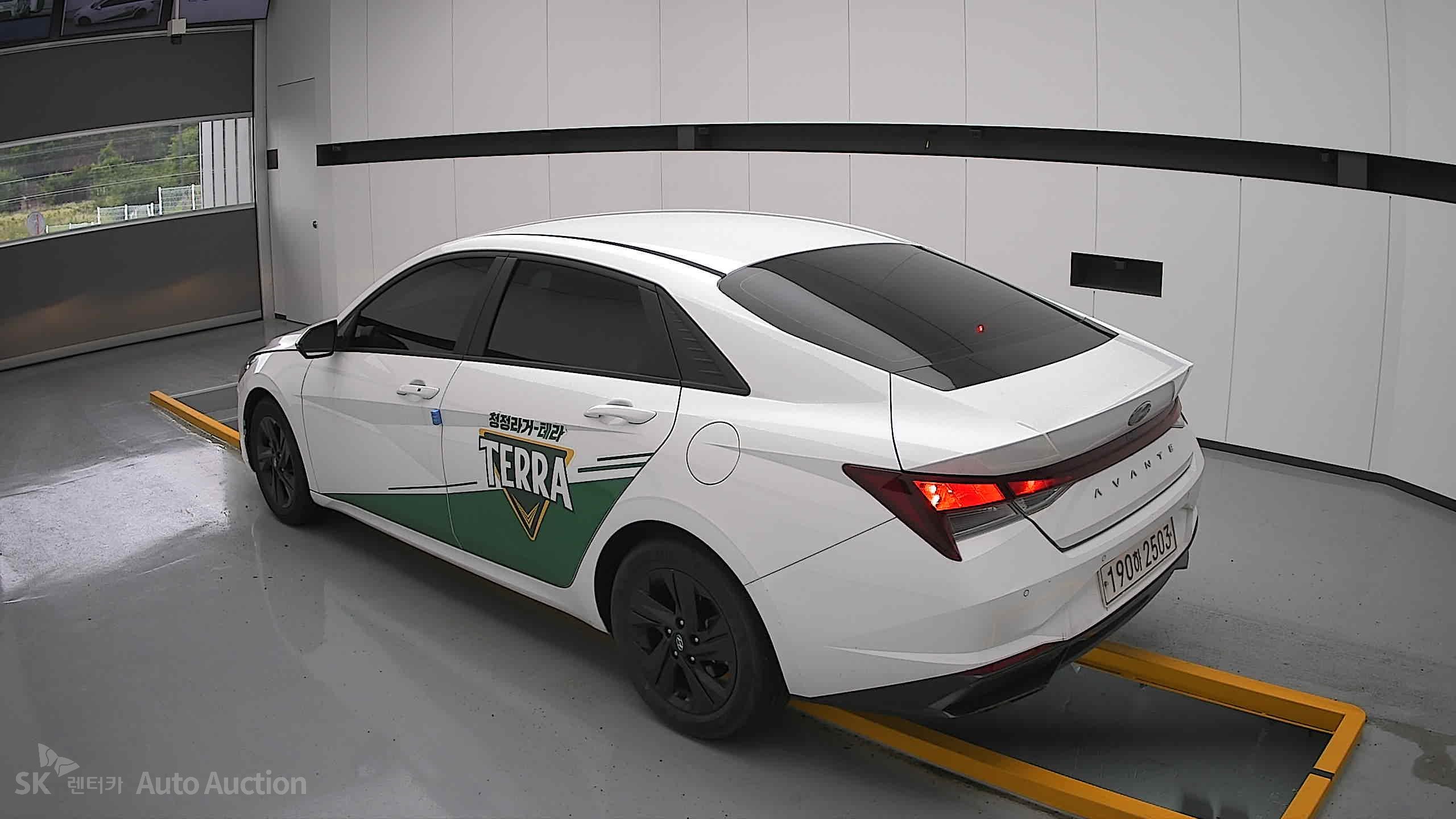 2023 - hyundai avante