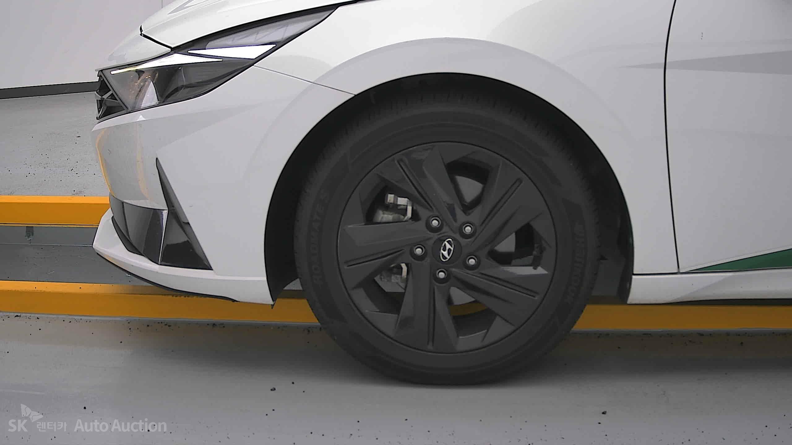 2023 - hyundai avante