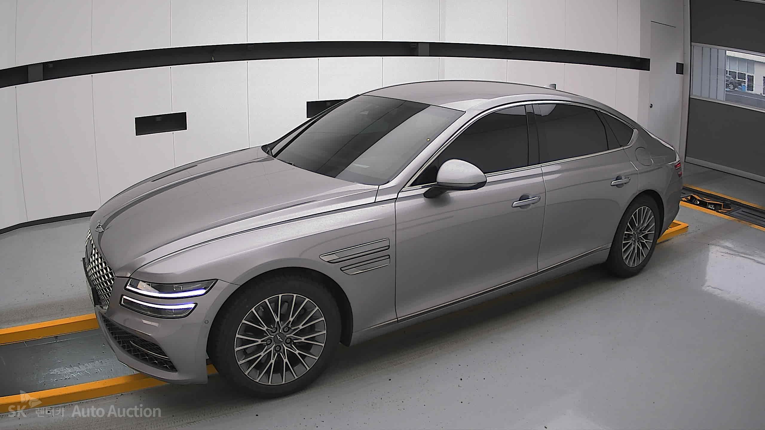2022 - genesis g80