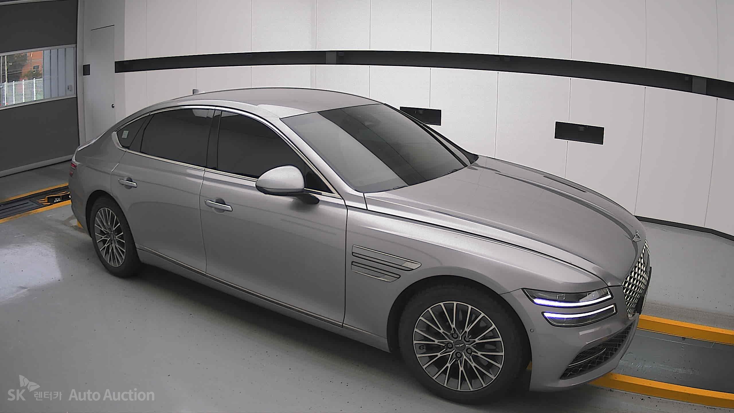 2022 - genesis g80