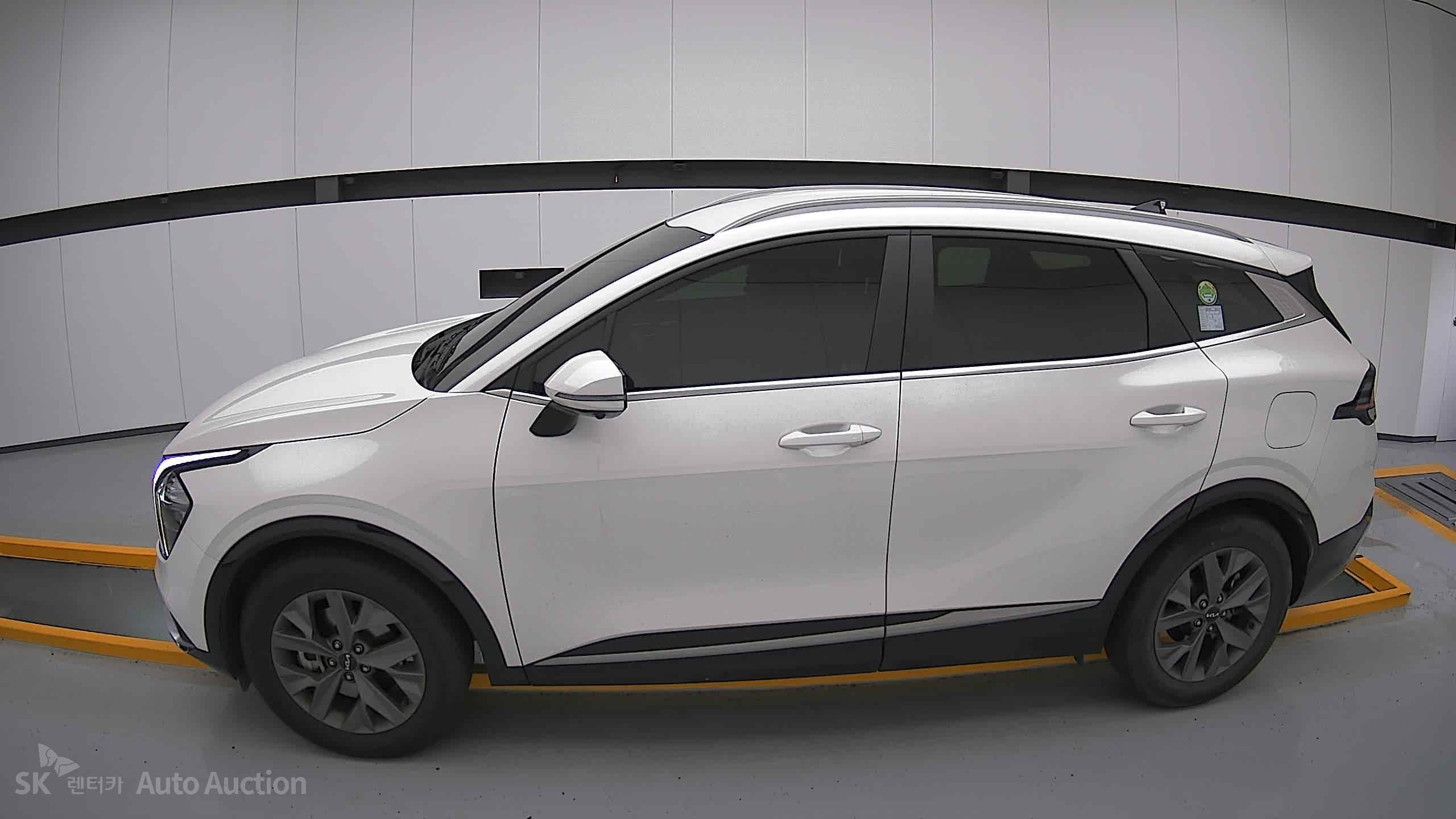 2022 - kia sportage