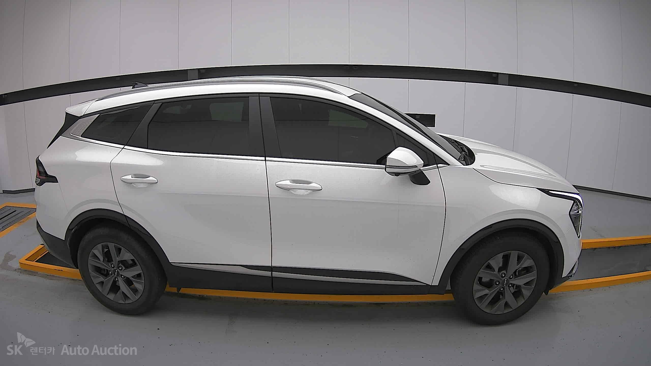 2022 - kia sportage