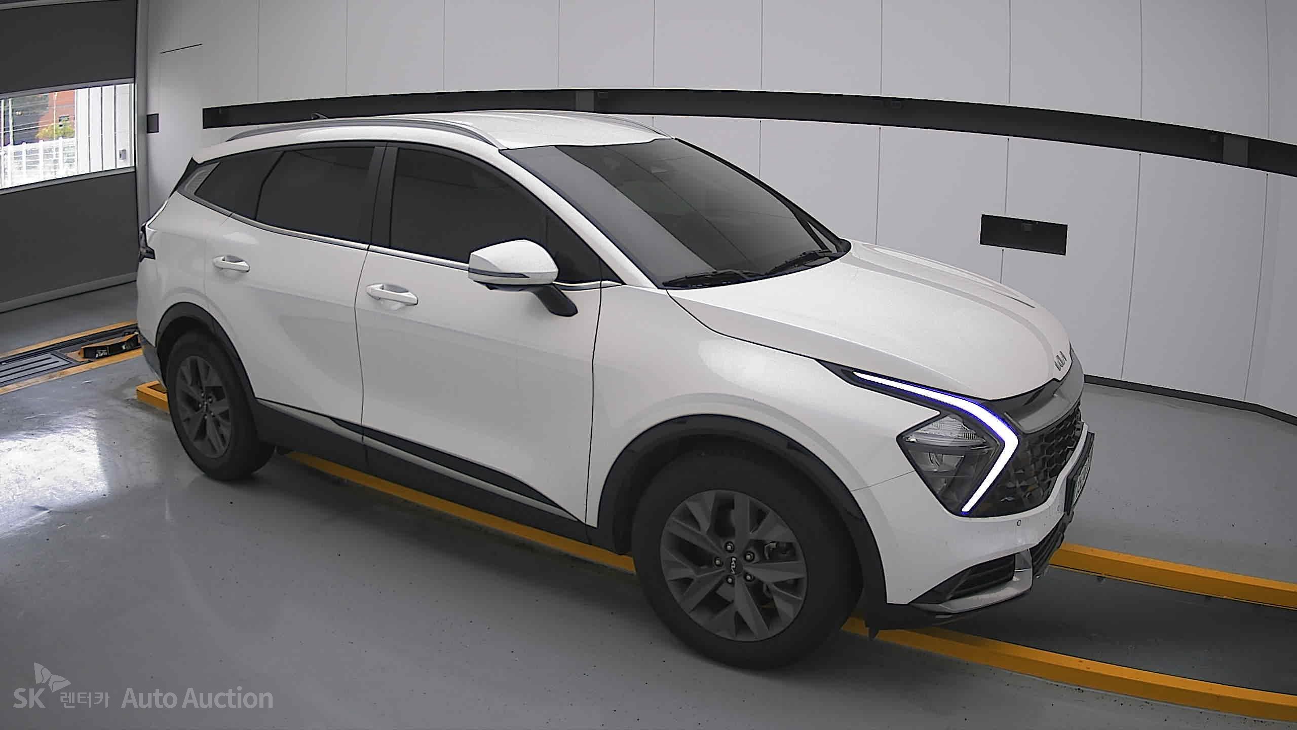 2022 - kia sportage
